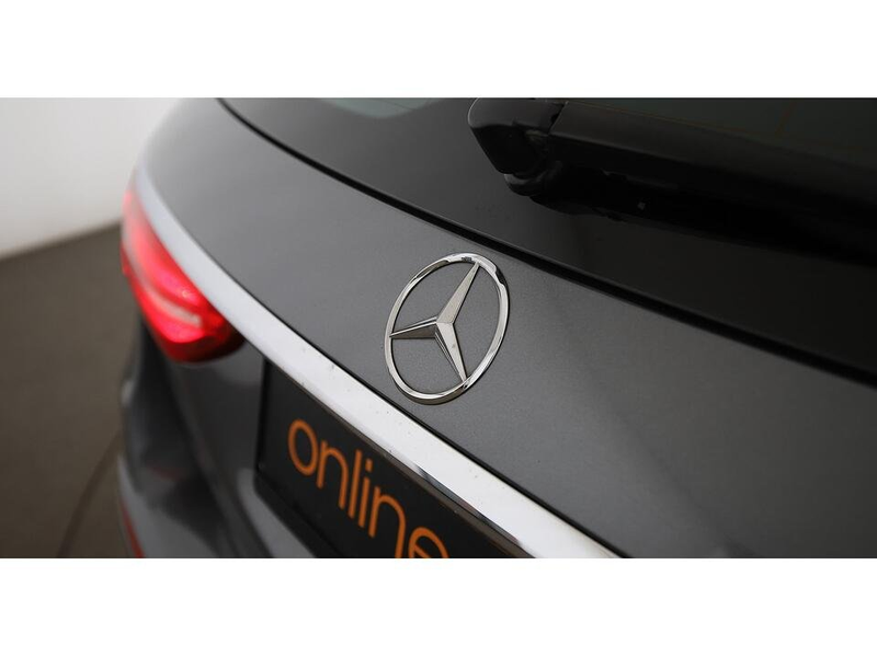 Mercedes-Benz E 220 d 4Matic Avantgarde Aut LED 360-CAM SKY NAV — photo 8