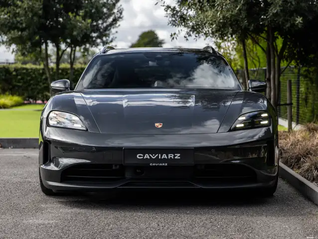 Porsche Taycan view 4