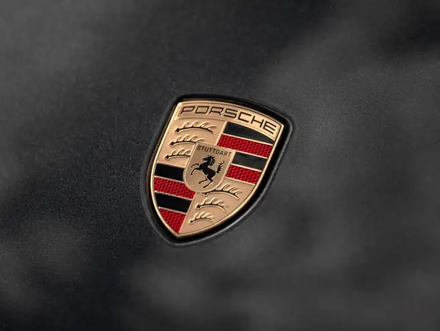 Porsche Taycan view 11
