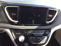Chrysler Pacifica 2023