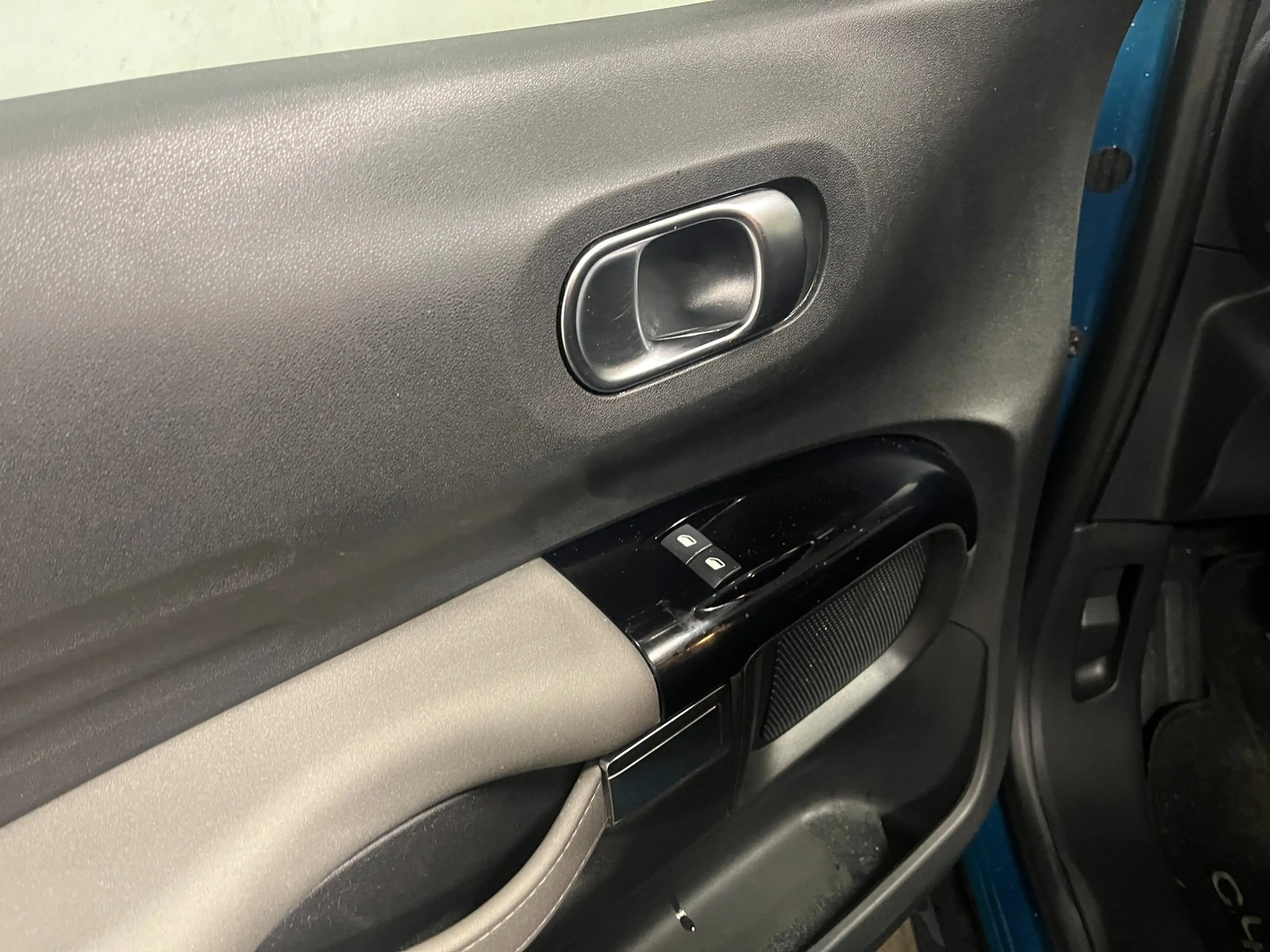 Citroen C4 Cactus 1.2 PureTech Shine - Schade - BPM — photo 15