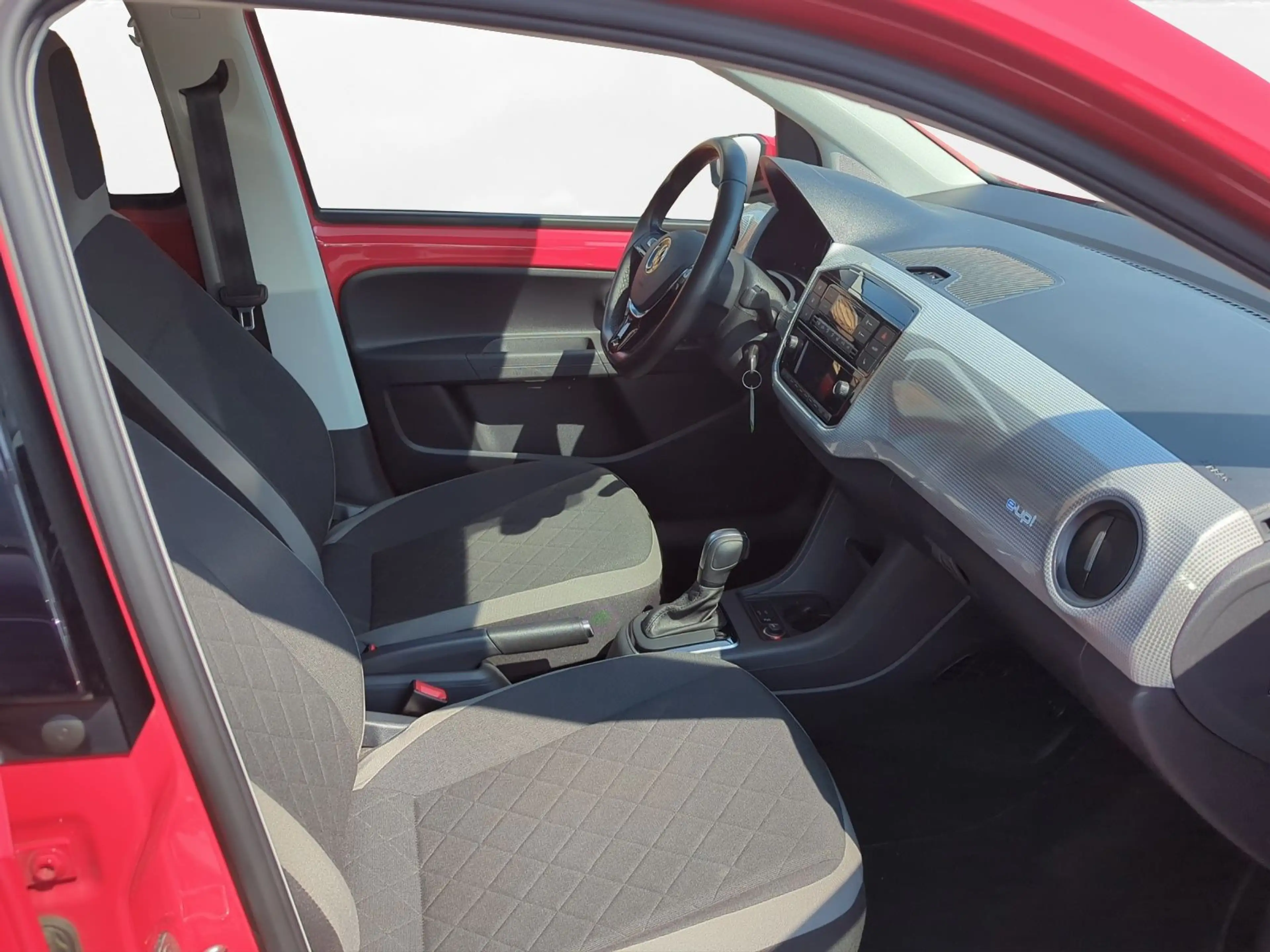 Volkswagen e-up! e-up! Edition Kamera PDC SiHz — photo 10