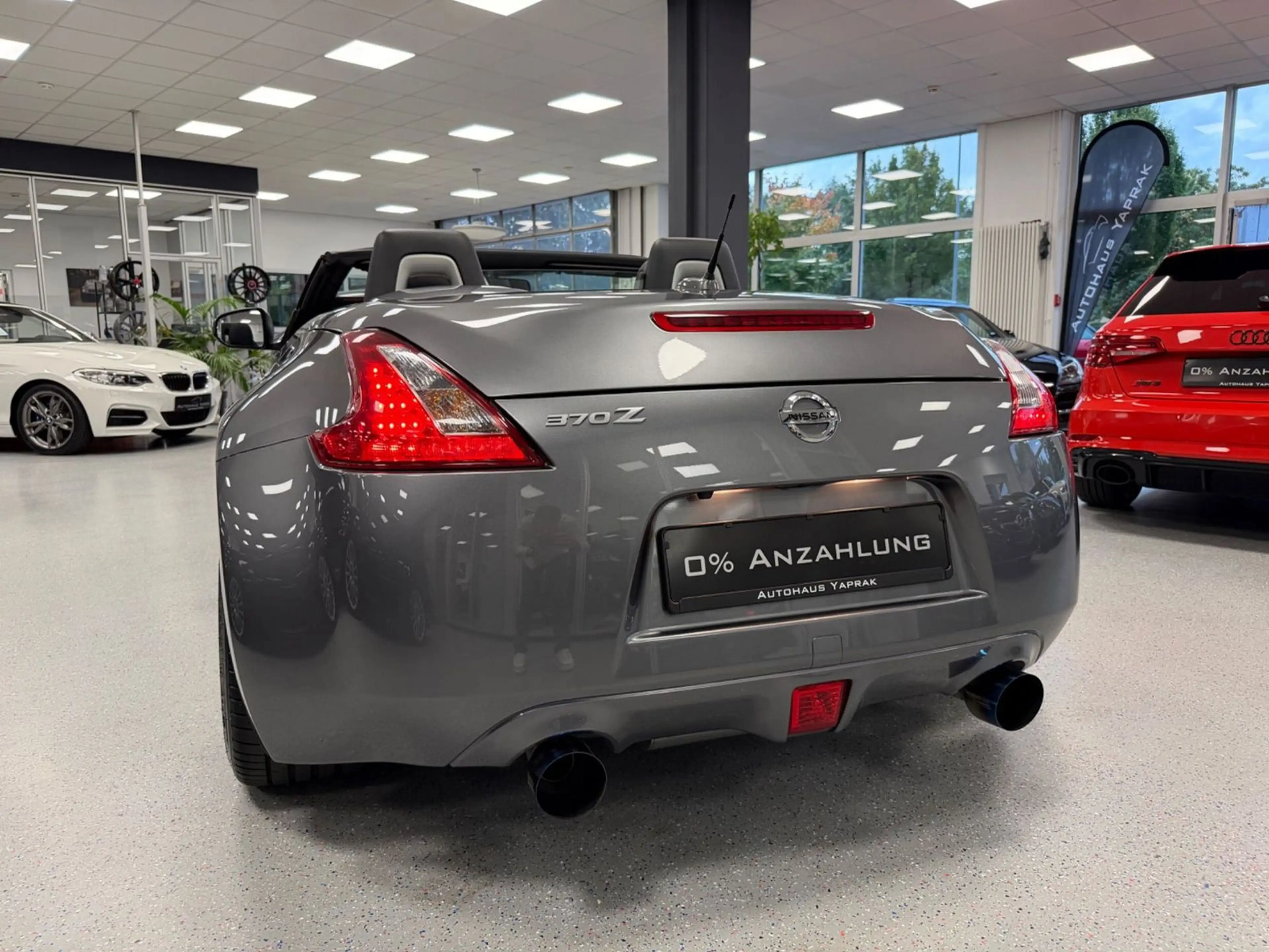 Nissan 370Z Roadster Pack|Aut.|16983km|Invidia|Garantie — photo 14