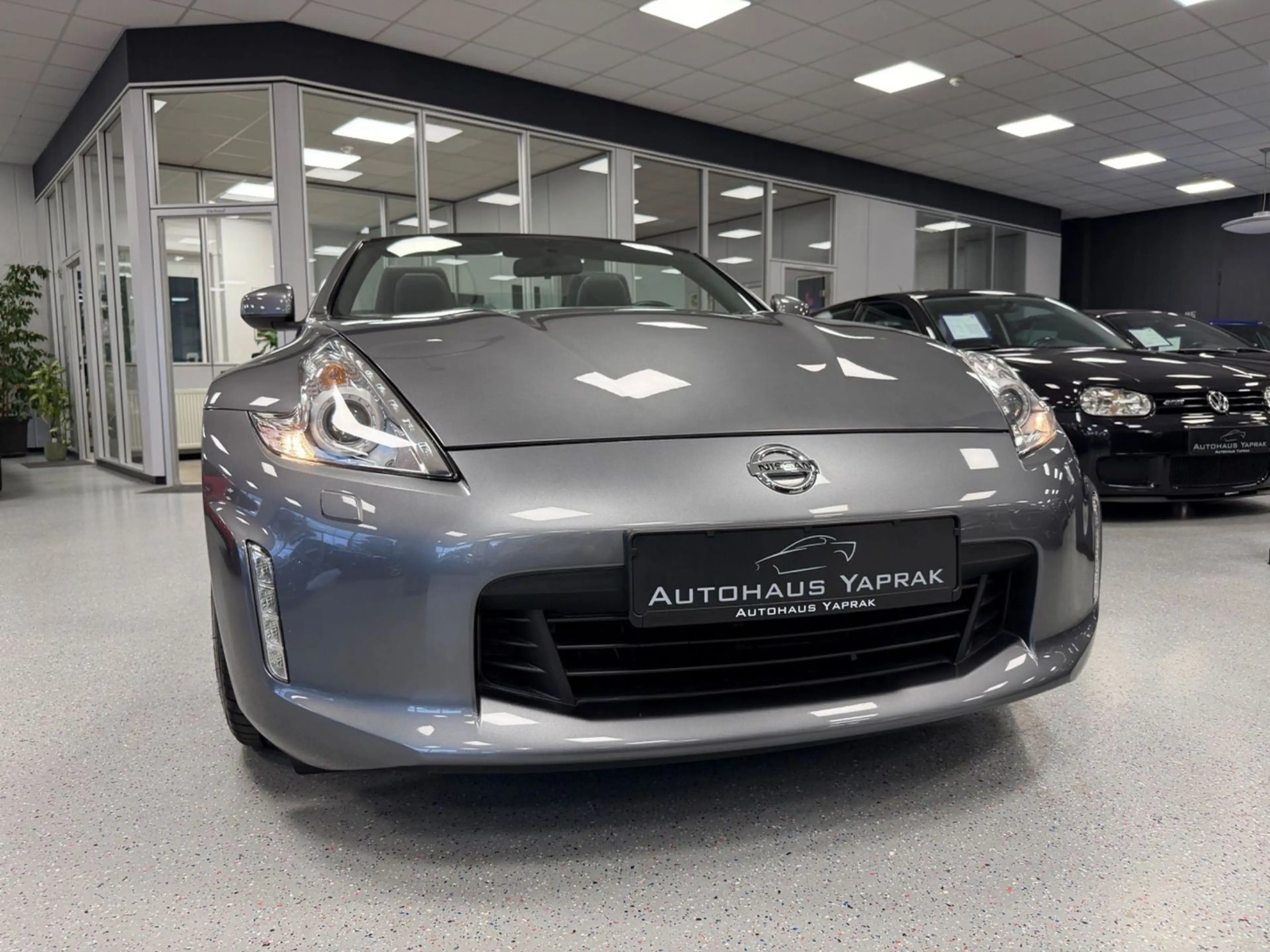 Nissan 370Z Roadster Pack|Aut.|16983km|Invidia|Garantie — photo 7