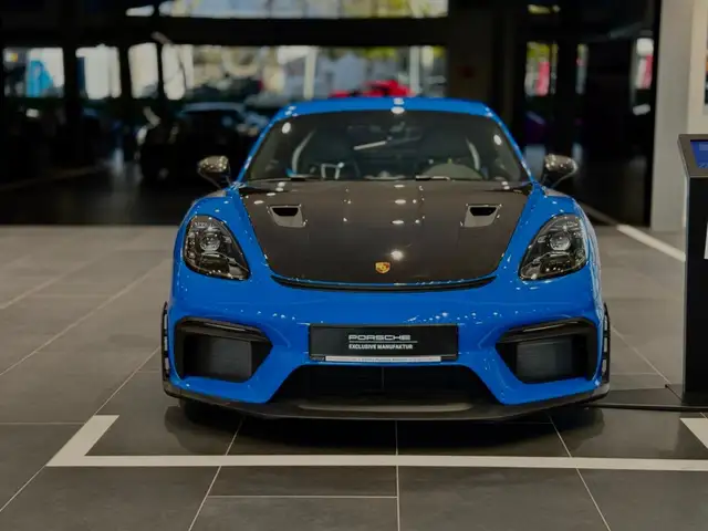Porsche Cayman GT4 RS PDK