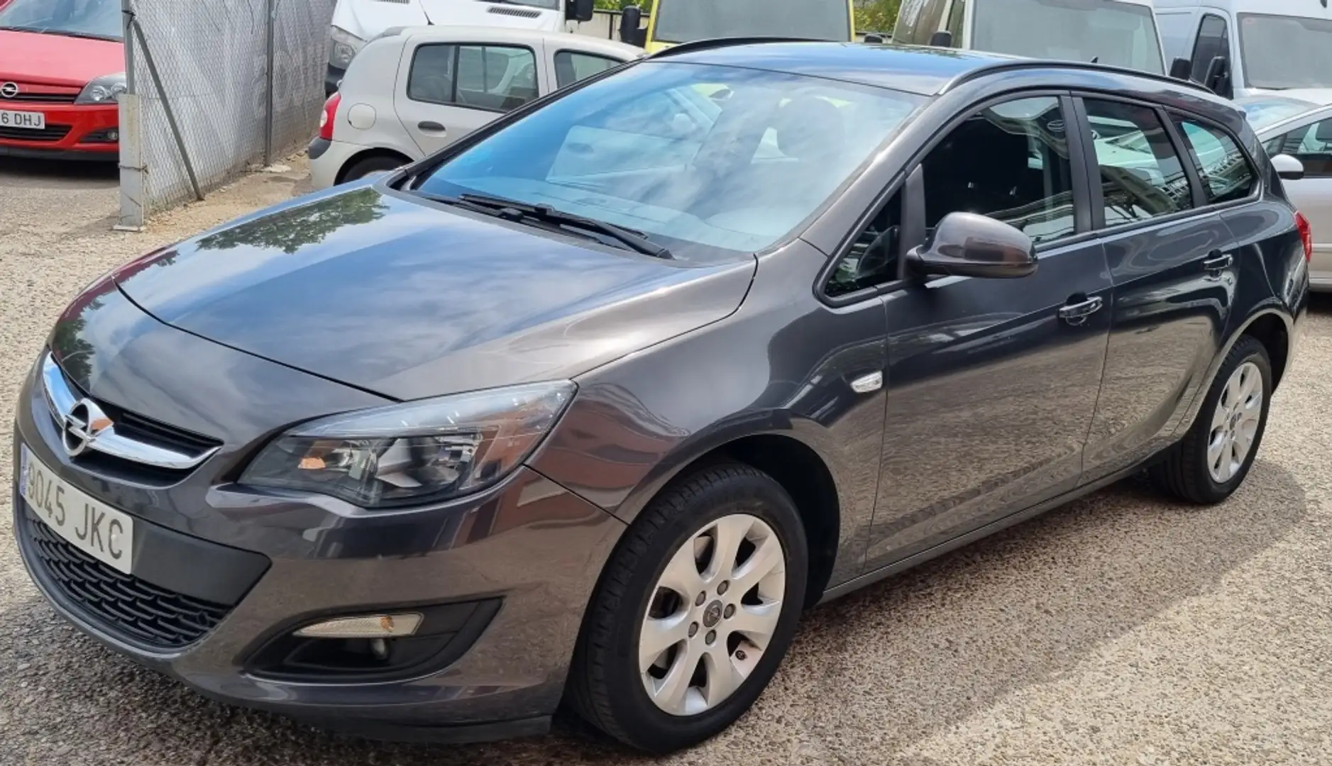 Opel Astra ST 1.6CDTi S/S Business 110 Gris - 1