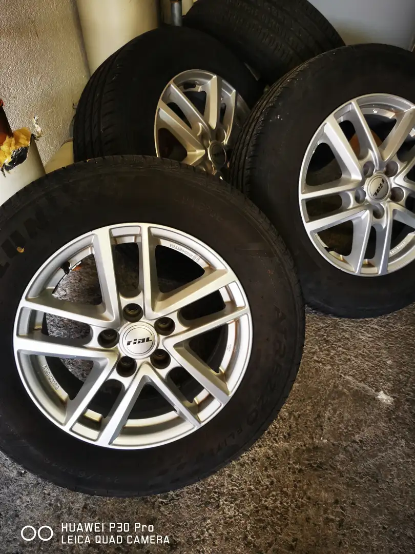 Nissan Qashqai Qashqai 2,0 dCi acenta 4WD DPF Aut. acenta Blau - 1