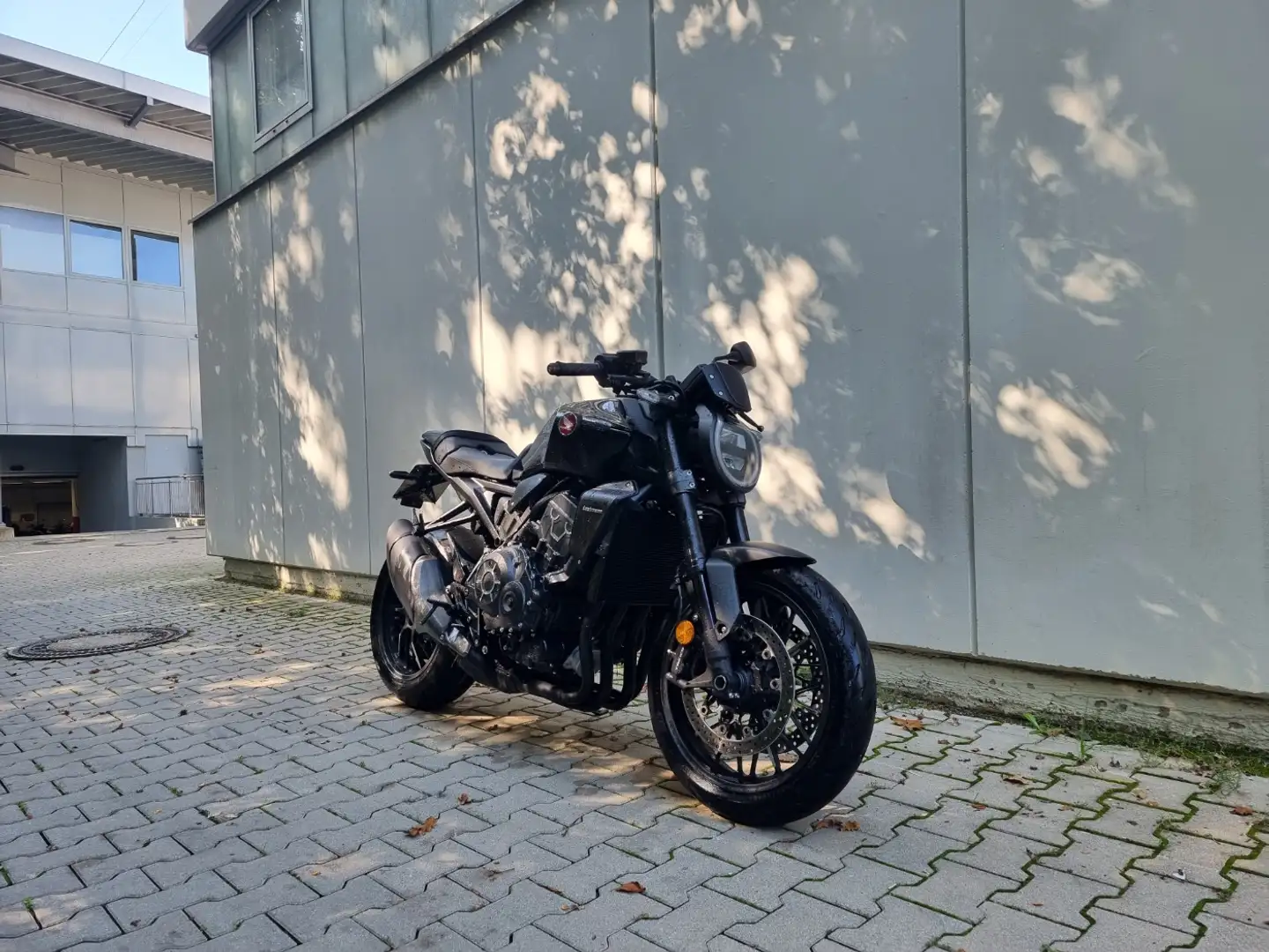 Honda CB 1000 R Black Edition 2023 auch neu Šedá - 2