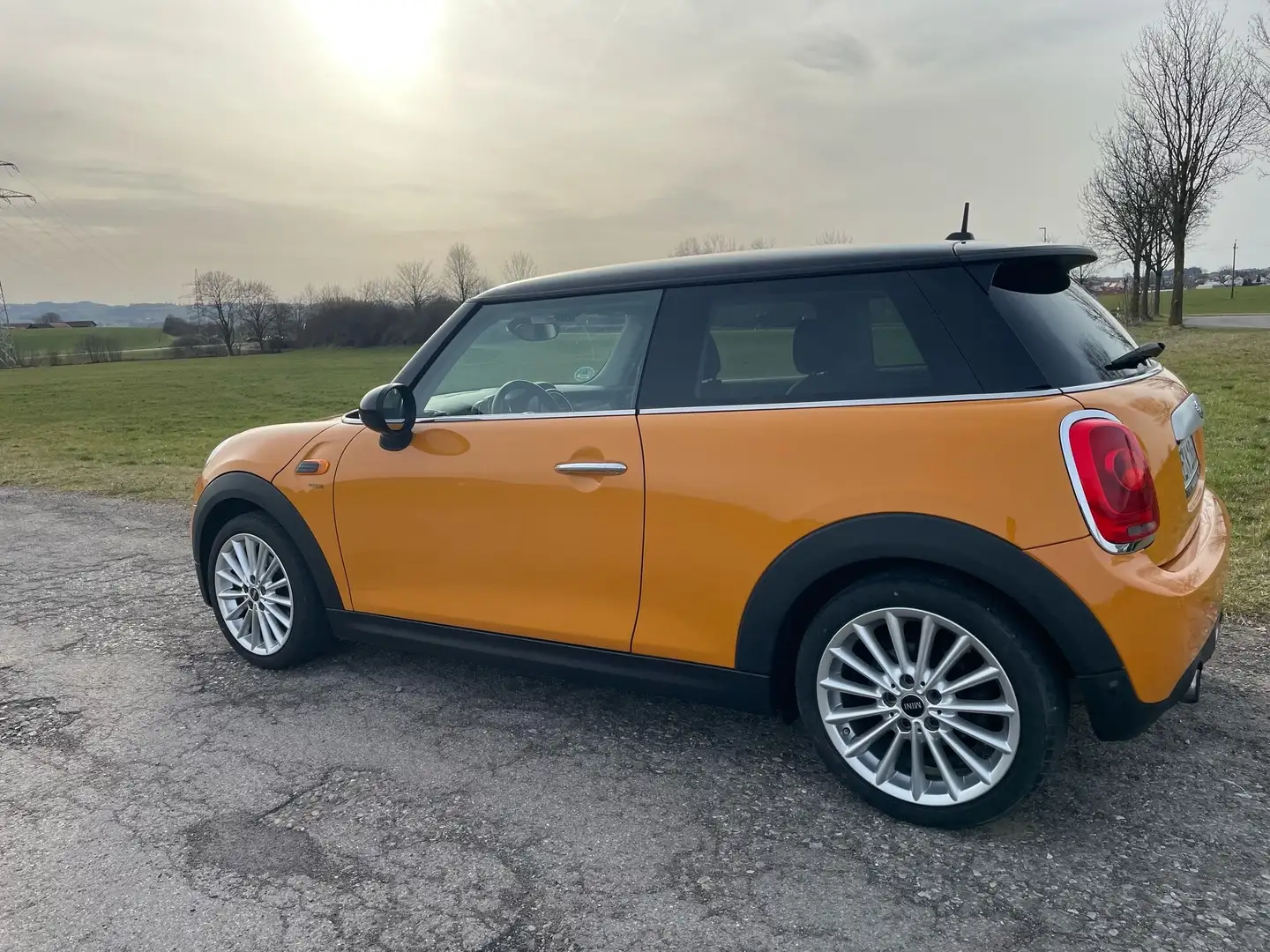 MINI Cooper Cooper Orange - 1