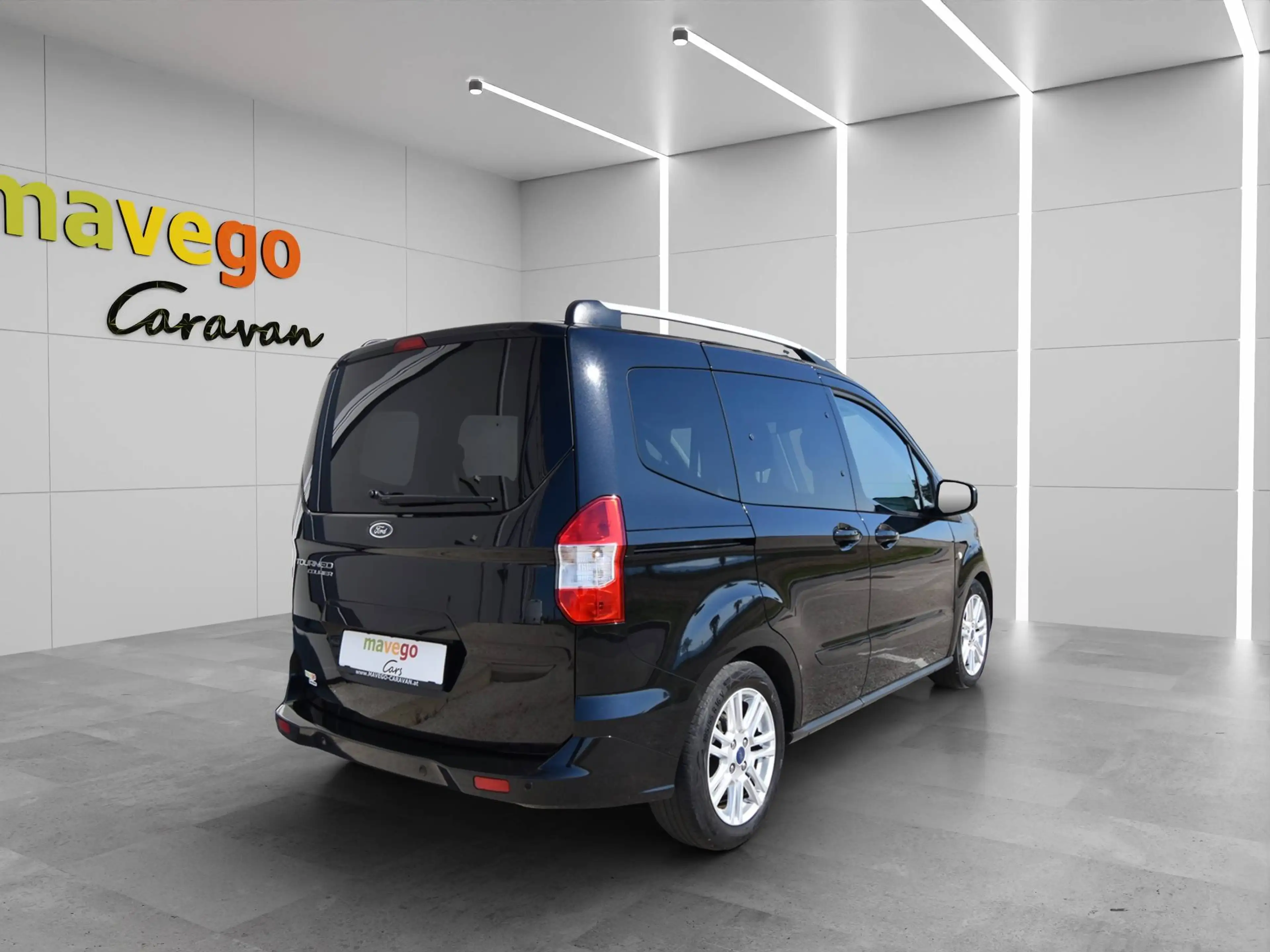 Ford Tourneo Courier 1,5 TDCi Titanium Start/Stop ***SERVICEHEFT*ERSTBESITZ** — photo 6