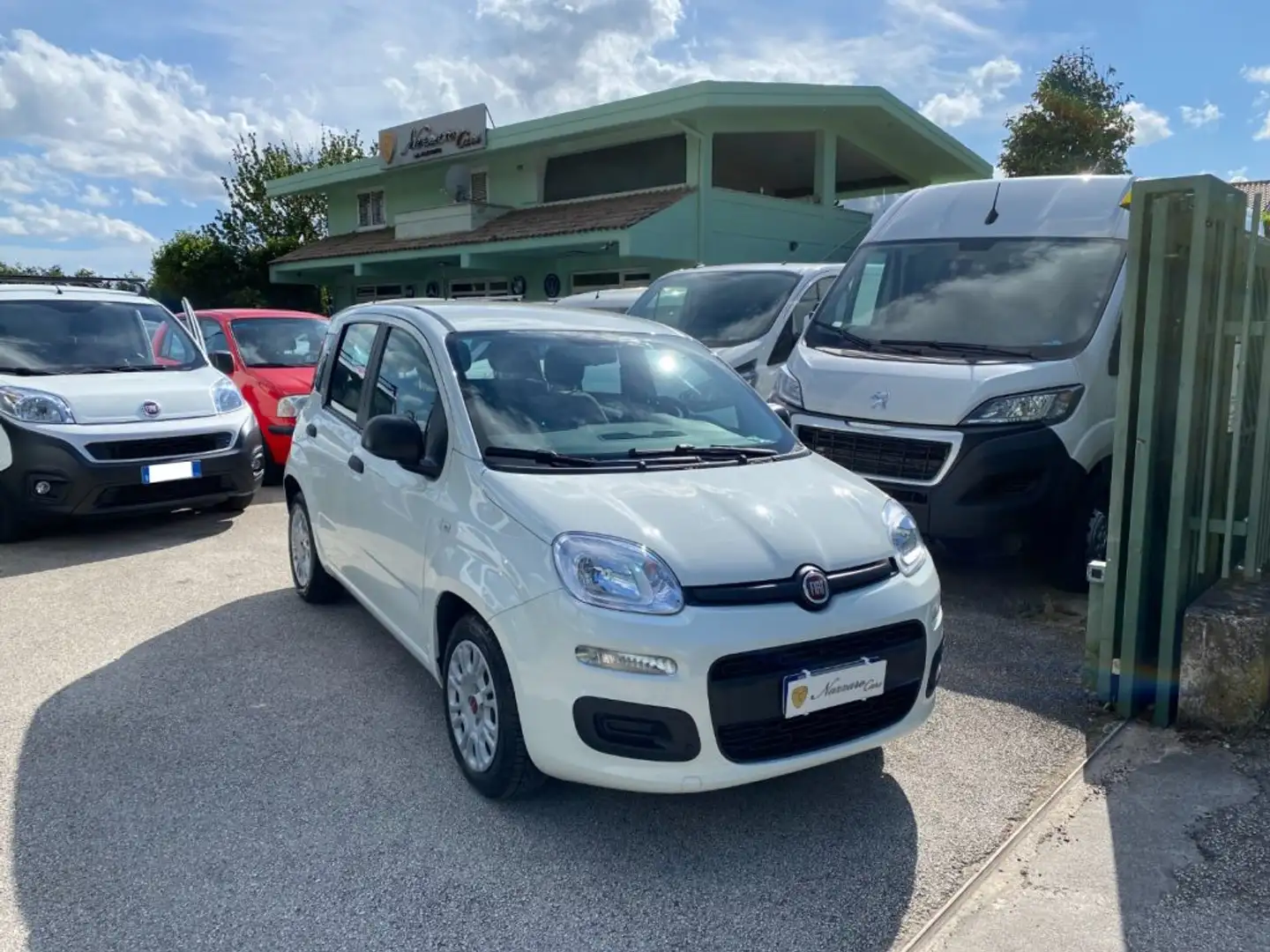 Fiat Panda 1.0 FireFly S&S Hybrid Blanc - 1