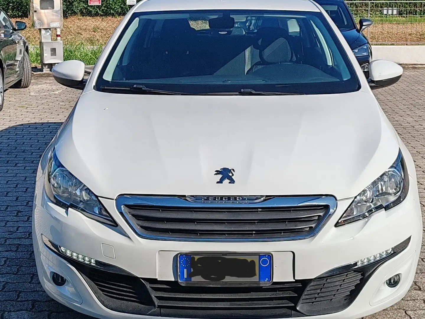 Peugeot 308 308 II 2013 SW SW 1.6 bluehdi Allure s Bianco - 2