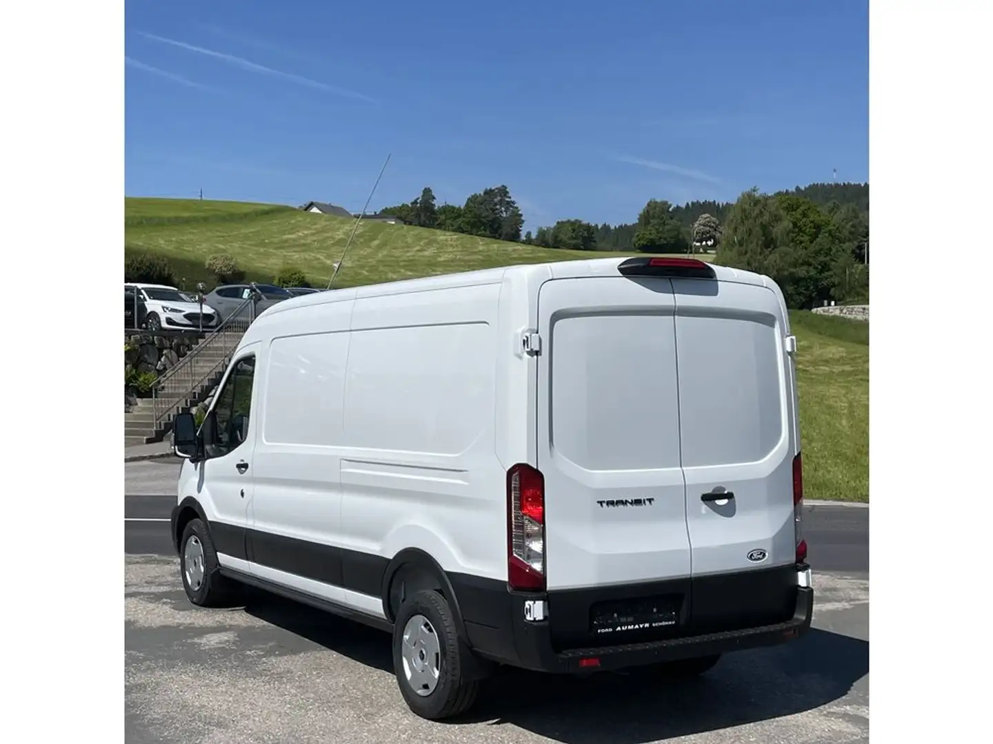 Ford Transit Trend L3H2 350 Weiß - 2