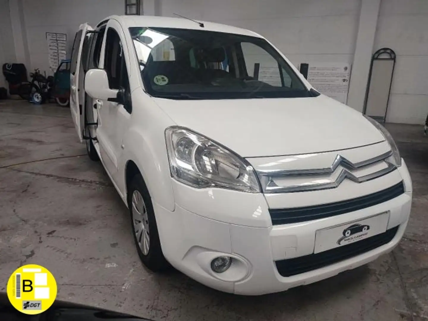 Citroen Berlingo 1.6 HDi 90CV FAP Multispace Blanco - 2