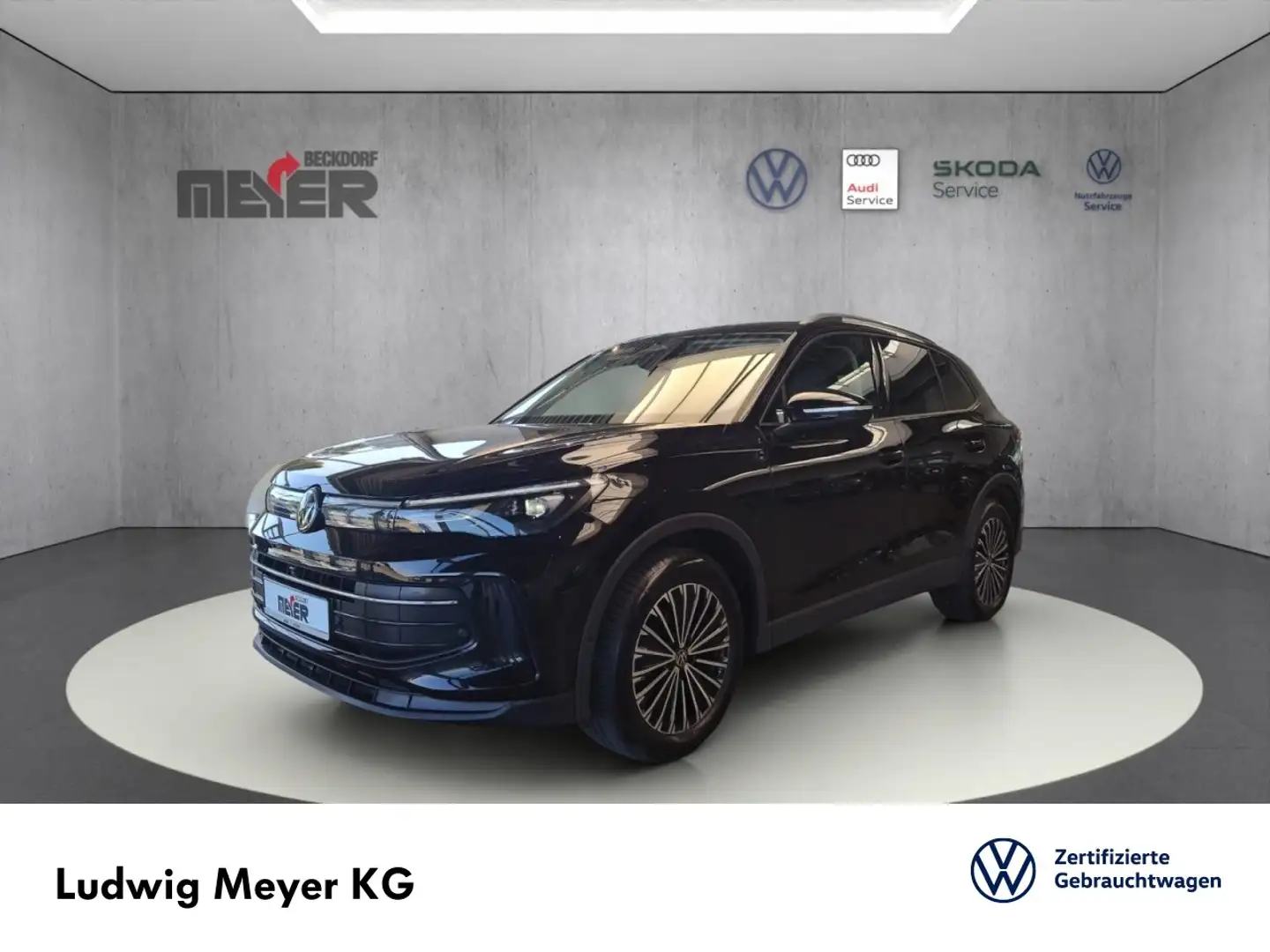 Volkswagen Tiguan Life 1.5 eTSI DSG Klima Navi Rückfahrkamera Schwarz - 1