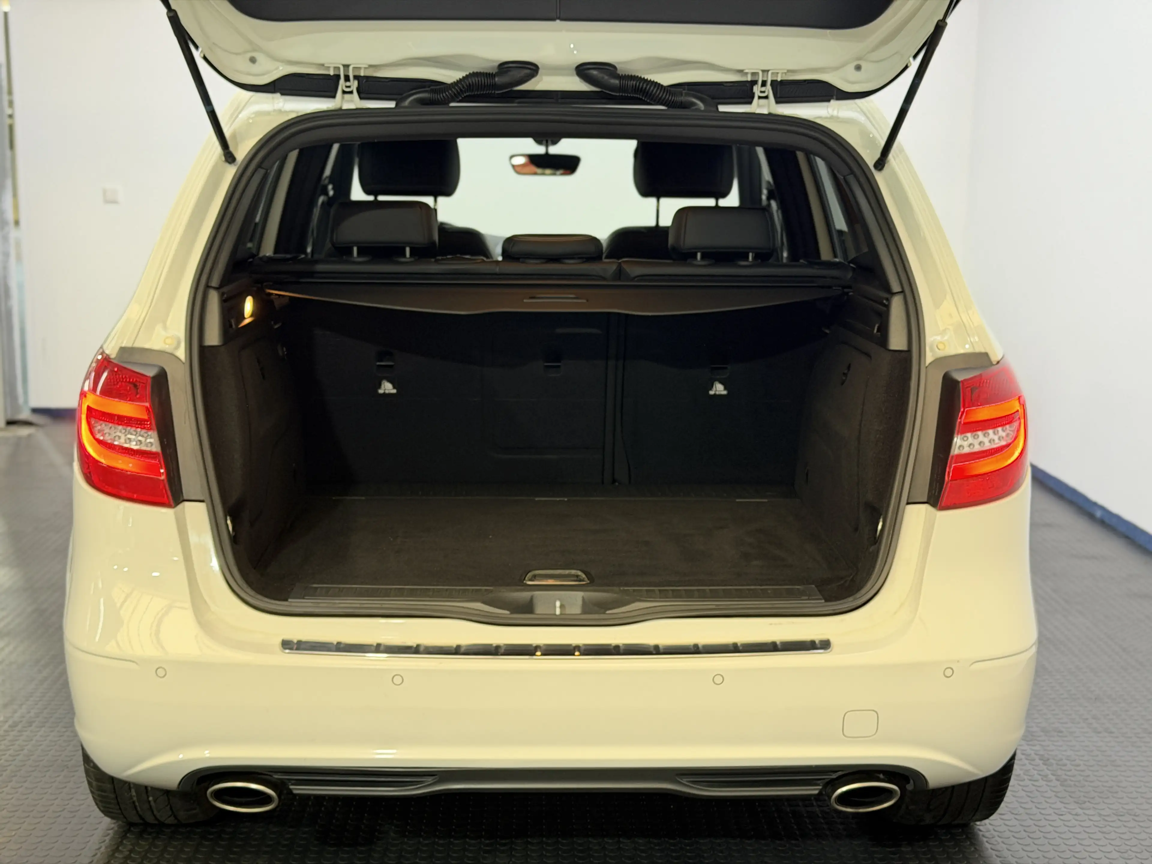 Mercedes-Benz B 200 AMG|LED|3J.Garantie|Automatik|TOP|KLIMA| — photo 7