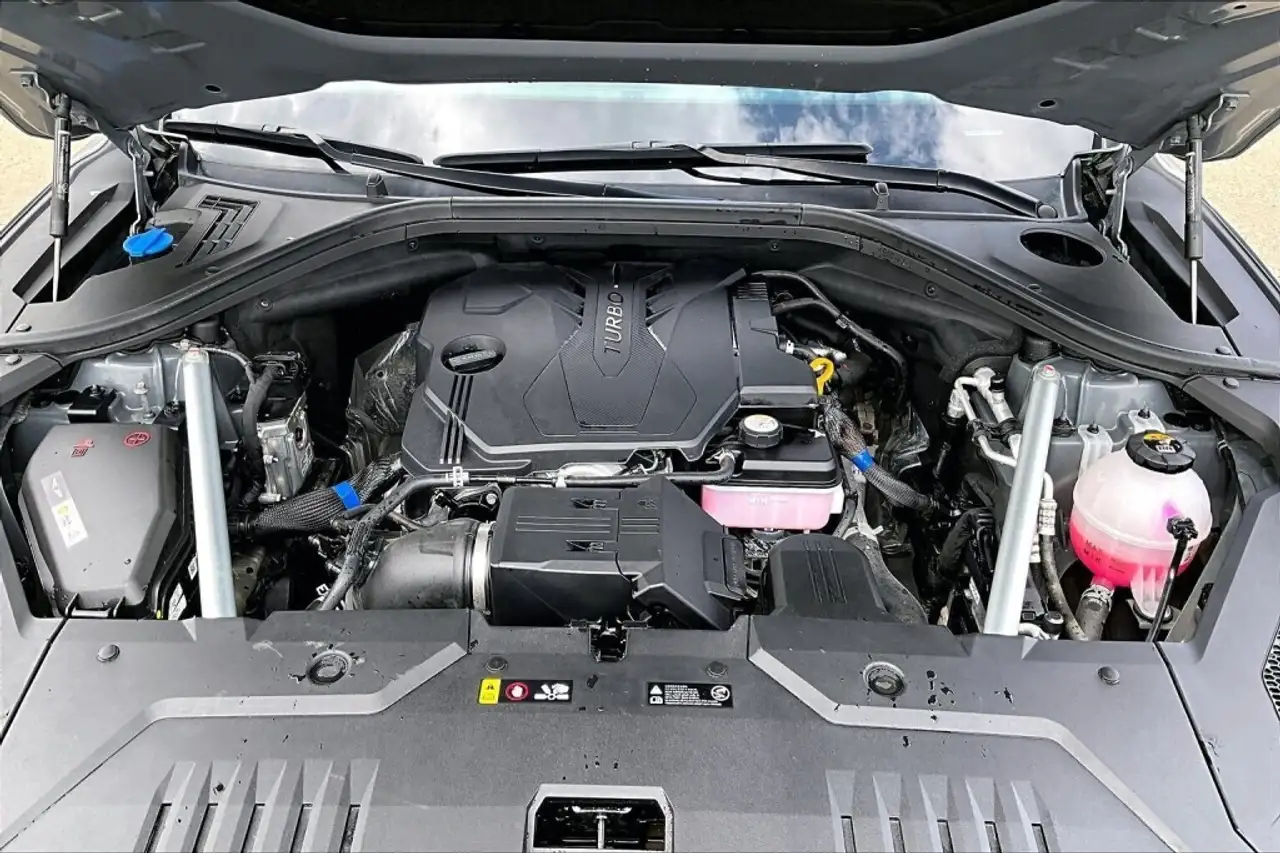 Genesis GV70 снимка Genesis GV70