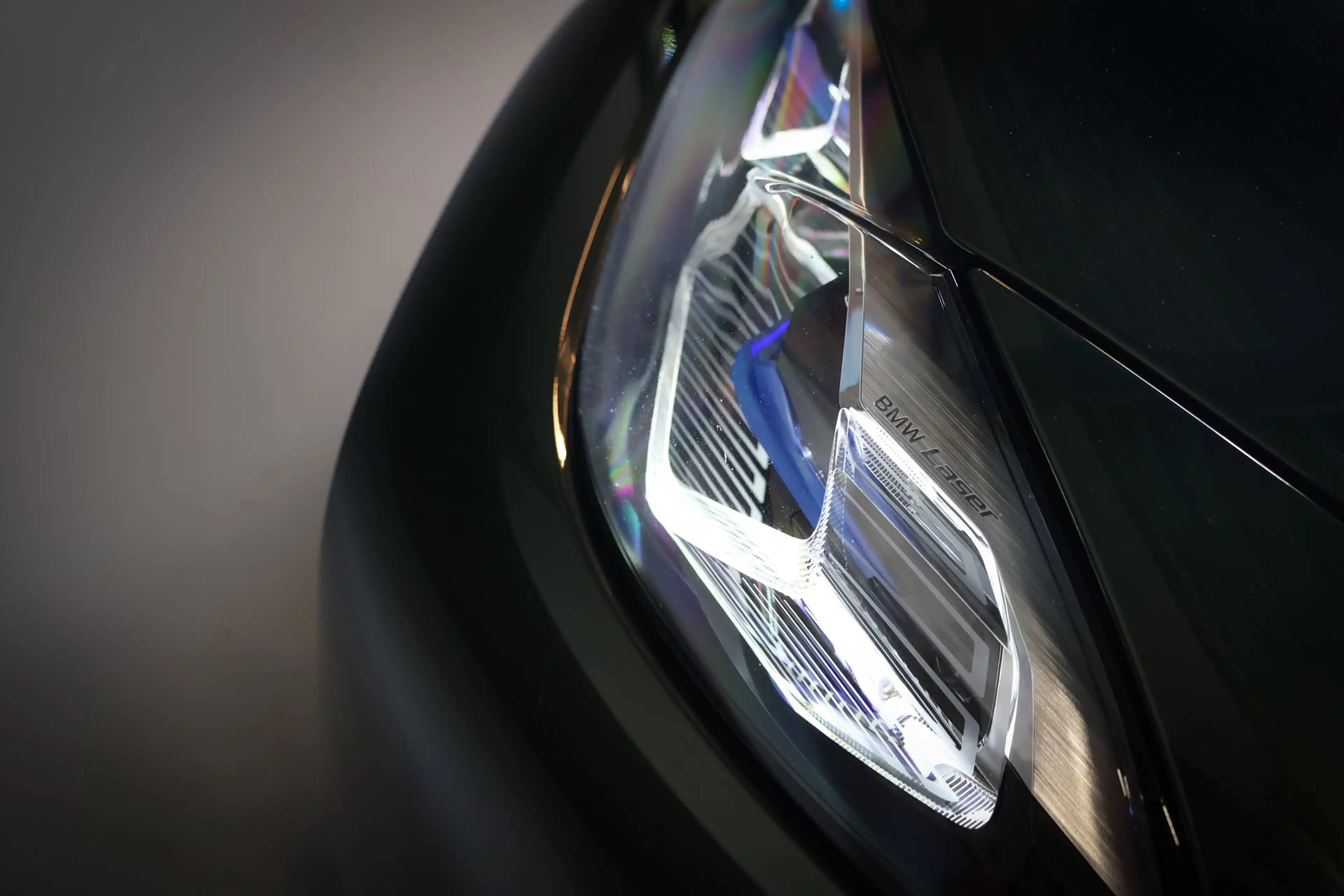 BMW i4 M50 84 kWh Laserlight/HUD/Keyless/360° Camera/ACC/ — photo 5