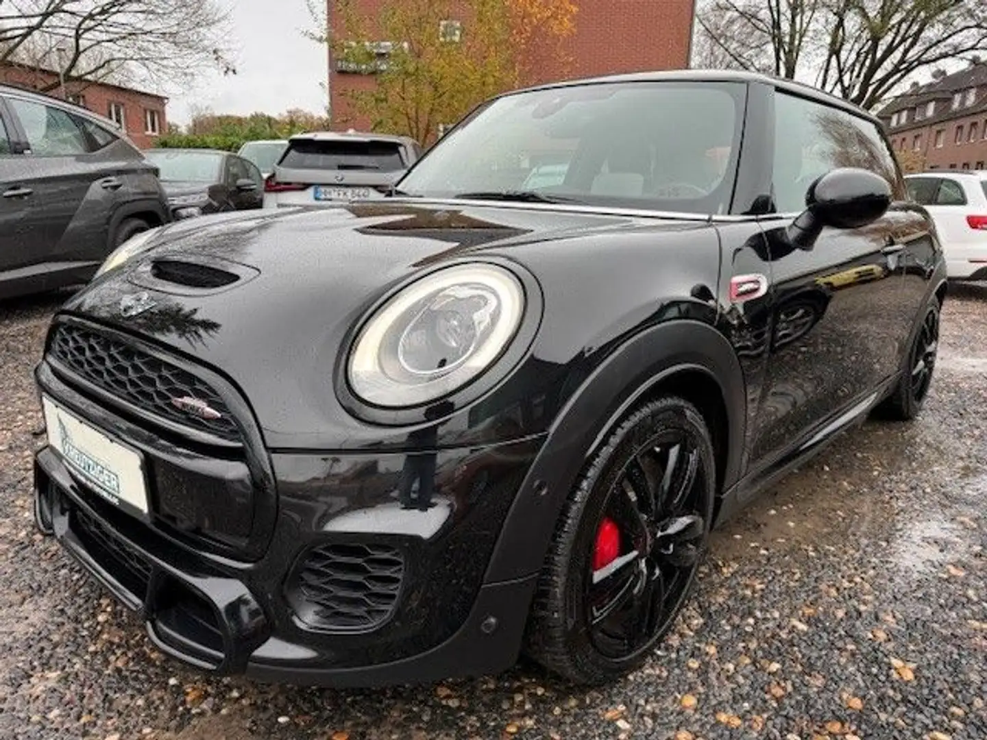 MINI John Cooper Works --Automatik-- Zwart - 1