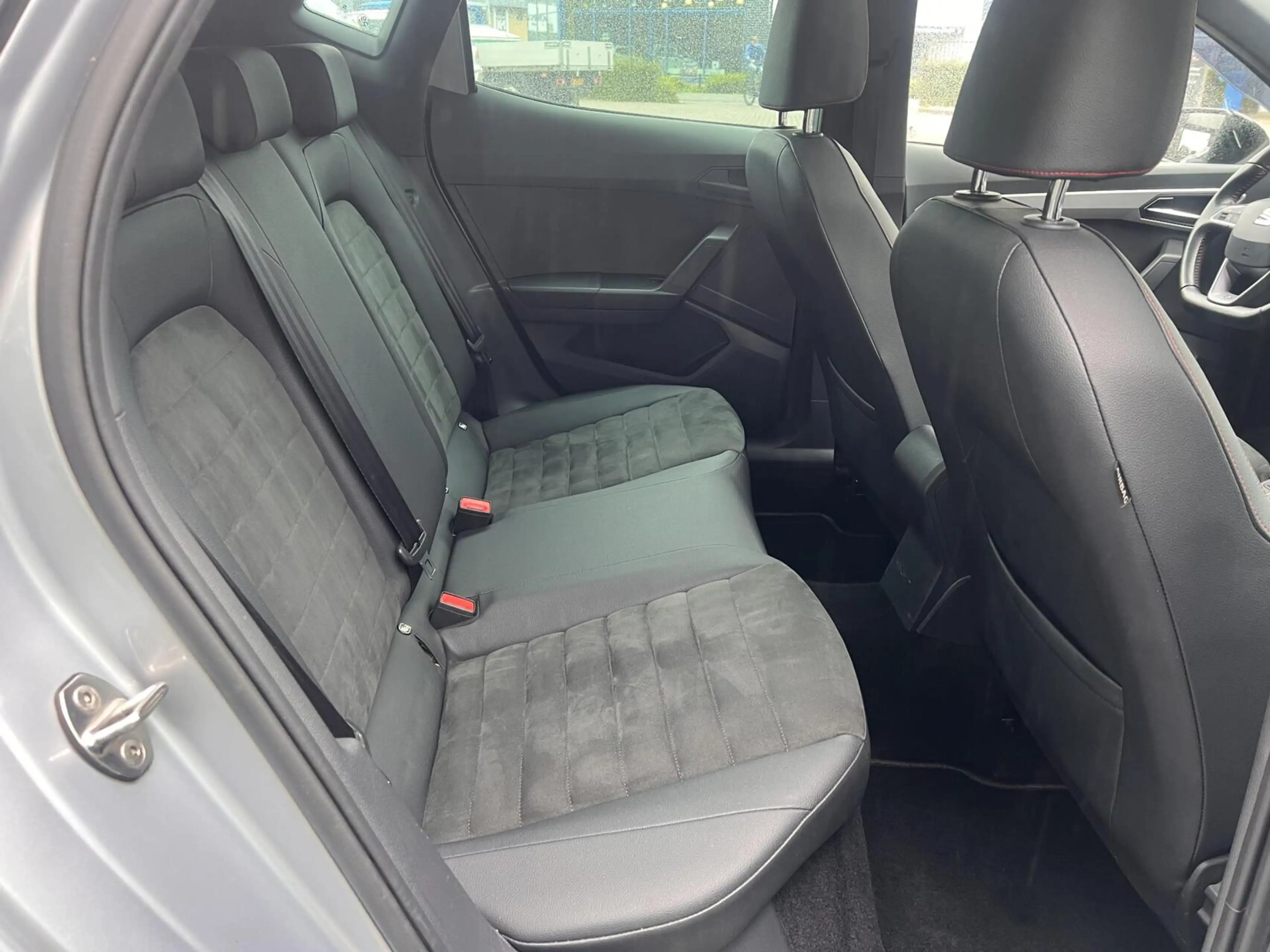 SEAT Ibiza 1.0 TSI FR Business Intense Beats Pano LED NL NAP — photo 22