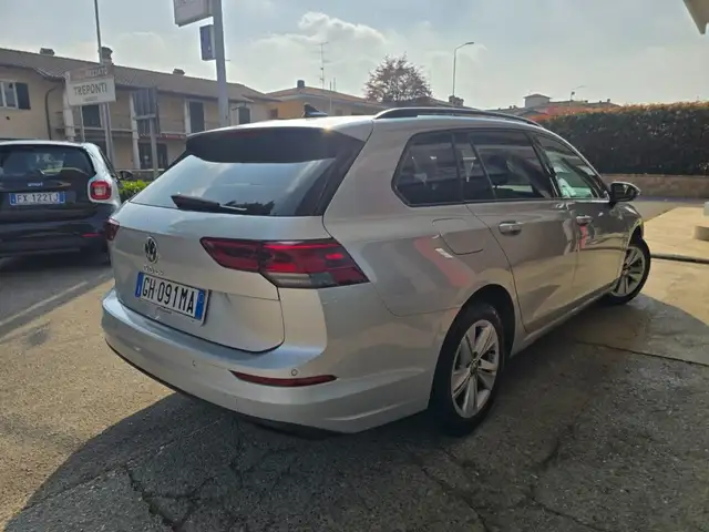 Volkswagen Golf view 10