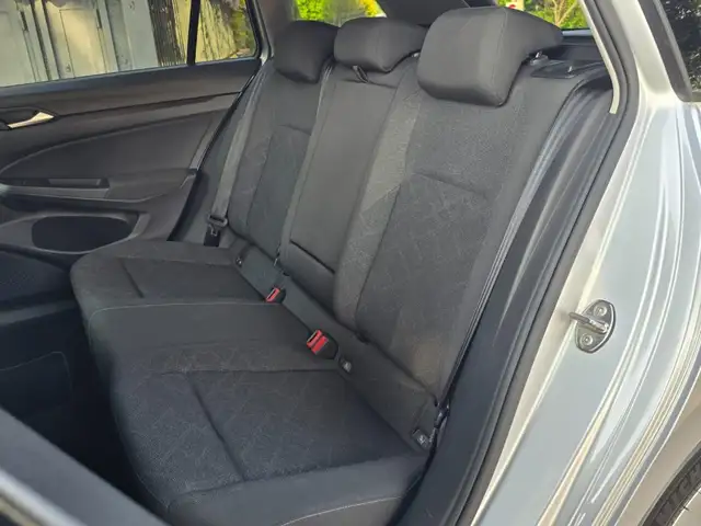 Volkswagen Golf view 7