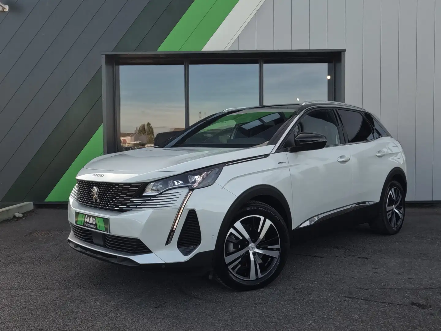 Peugeot 3008 II (2) 1.6 Hybrid 225 GT E-EAT8 Blanco - 1