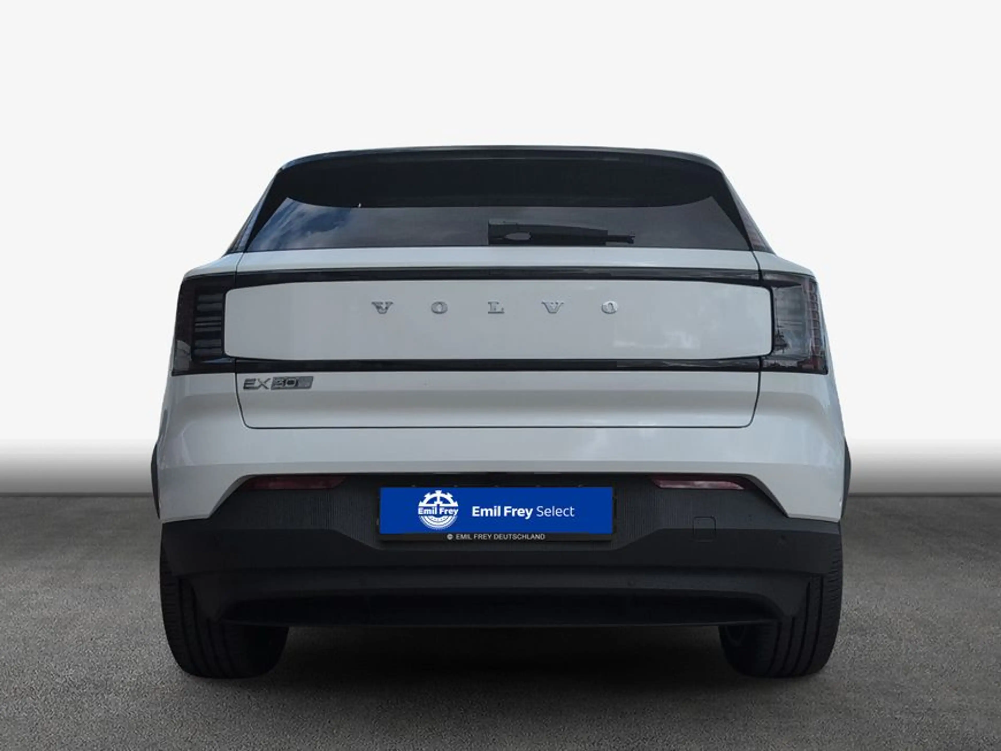 Volvo EX30 Single M. Extended Range RWD Ultra Pano — photo 6