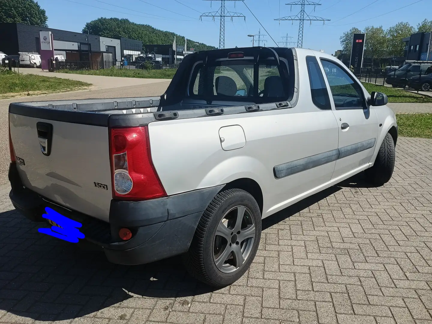 Dacia Pick Up Pick Up 1.5 dCi Silber - 2