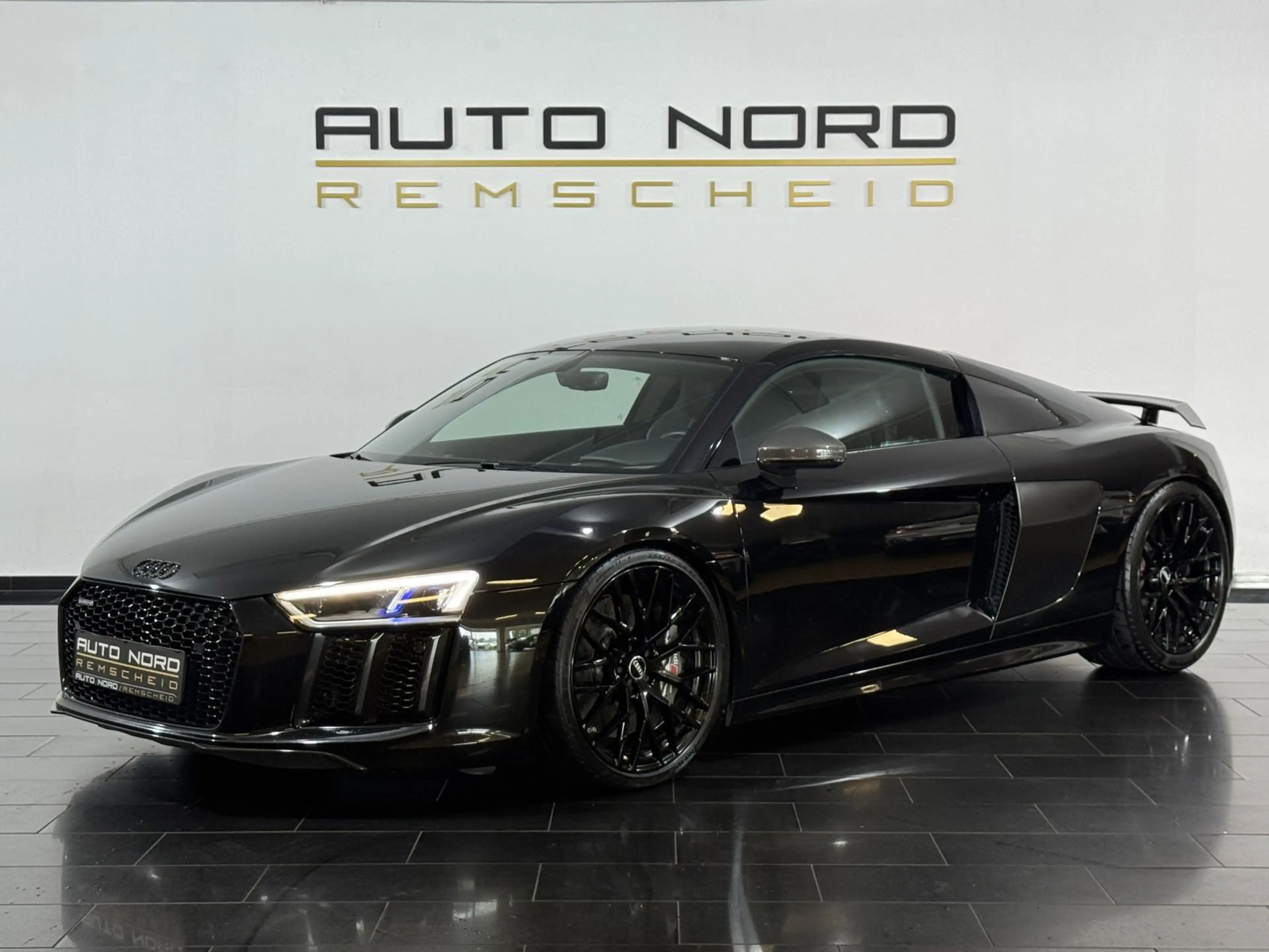 Audi R8 5.2 FSI plus q. *Laser*B&O*S-AGA*Carbon*Cam* — photo 13
