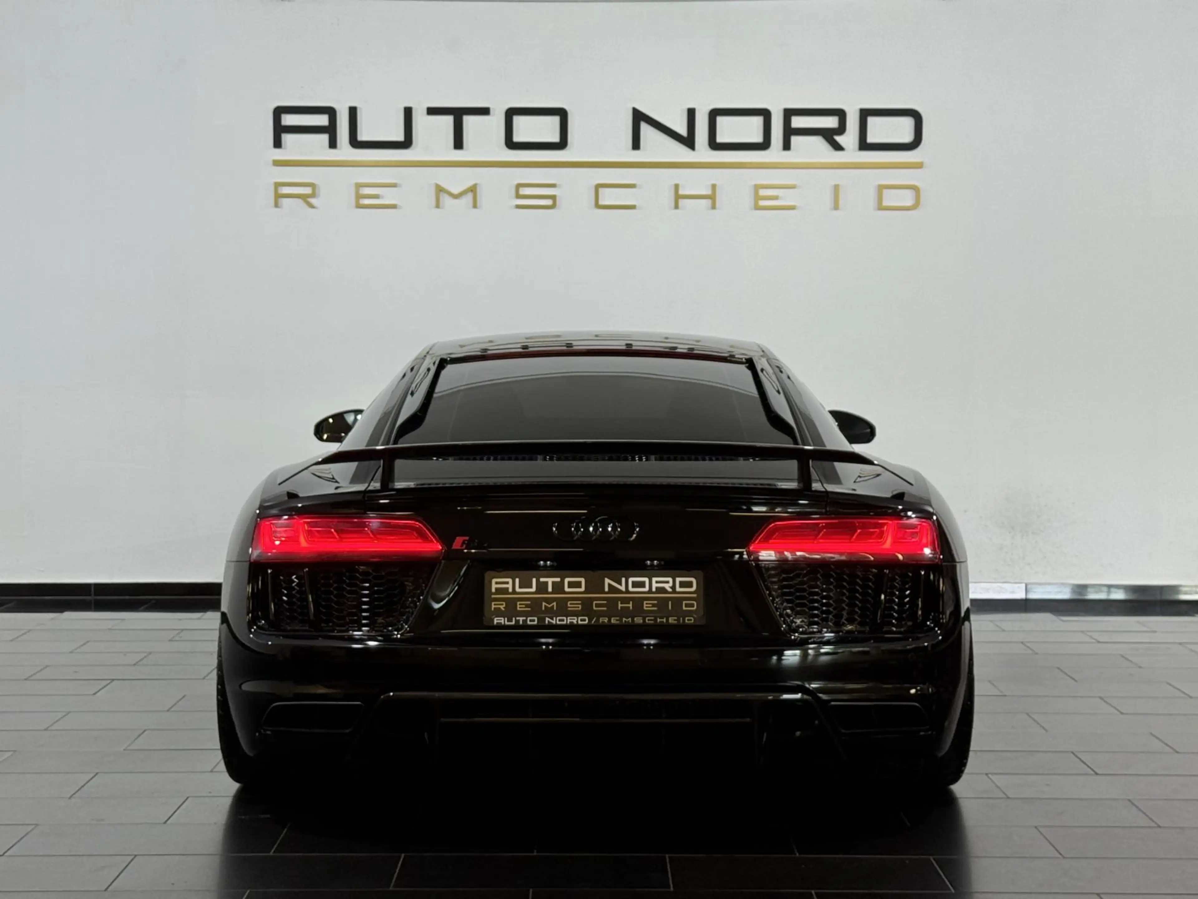 Audi R8 5.2 FSI plus q. *Laser*B&O*S-AGA*Carbon*Cam* — photo 10