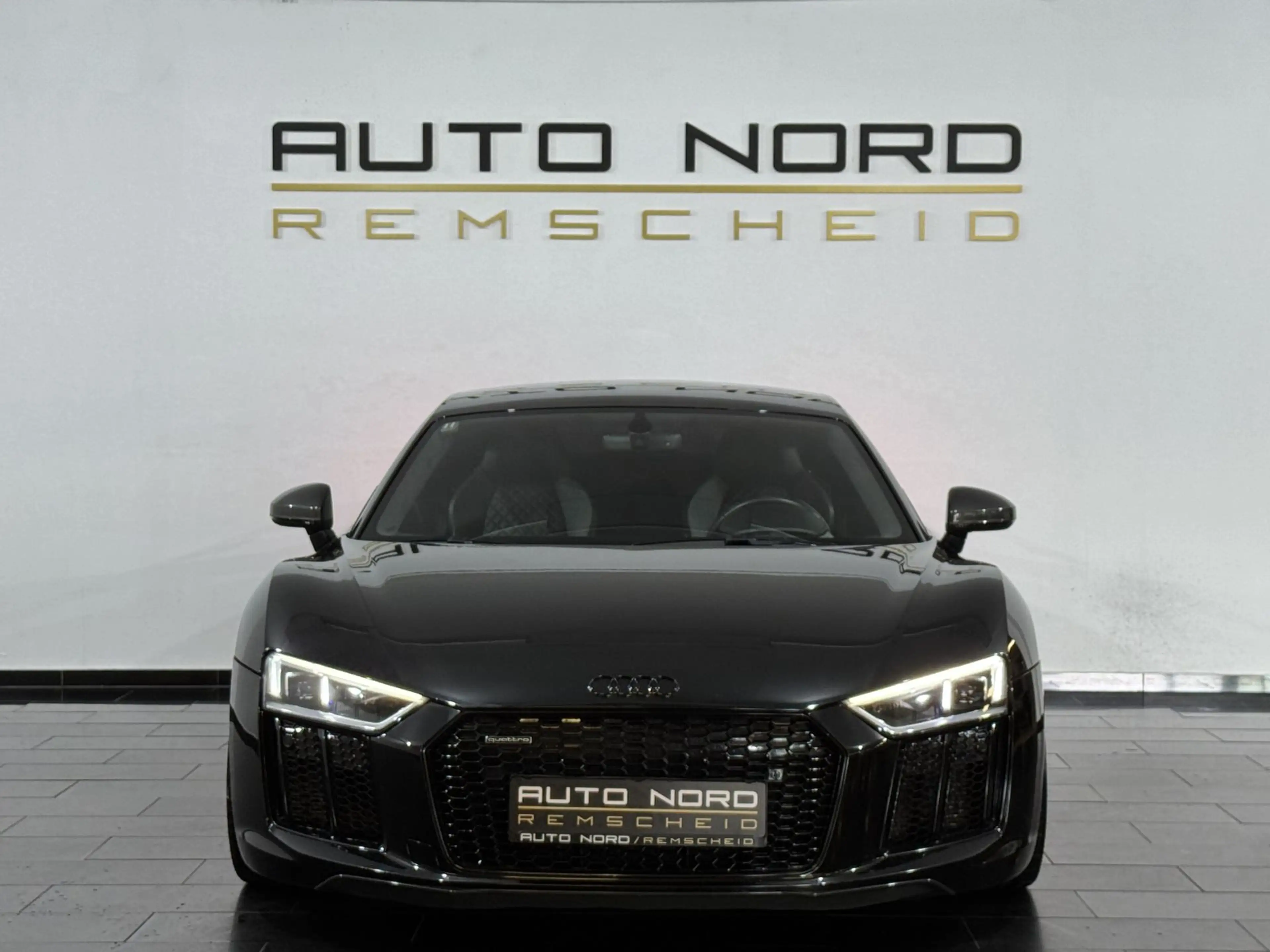 Audi R8 5.2 FSI plus q. *Laser*B&O*S-AGA*Carbon*Cam* — photo 2