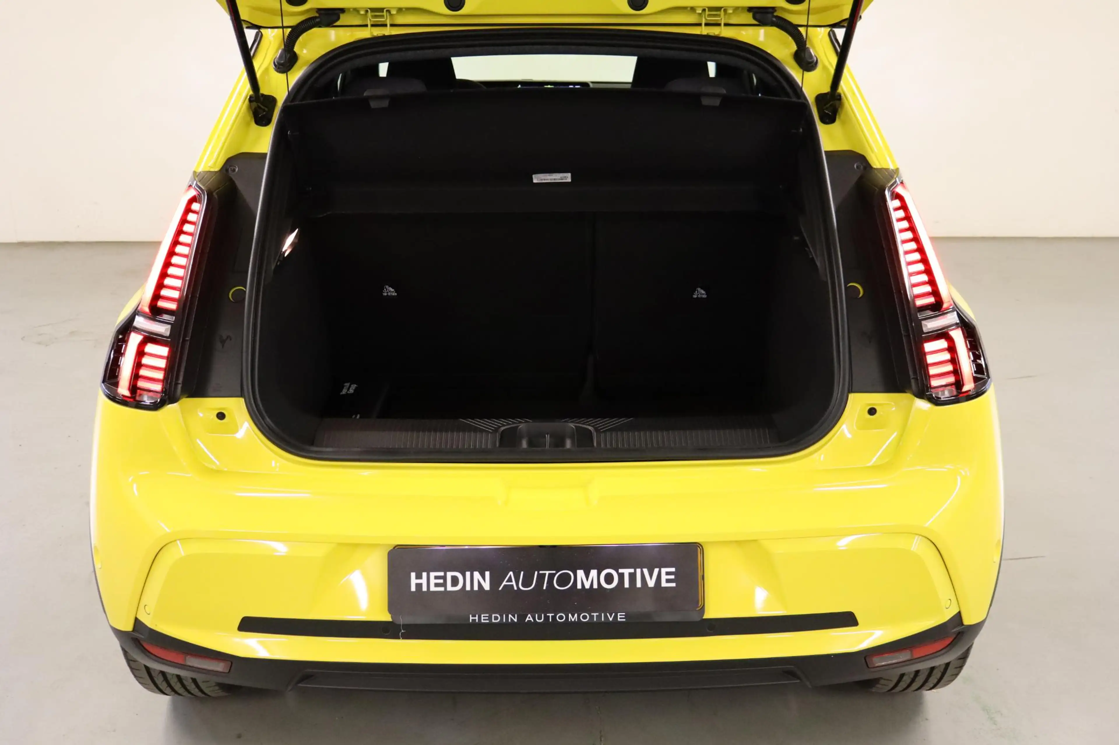 Renault R 5 comfort range techno 52 kWh | pack advanced drivin — photo 11