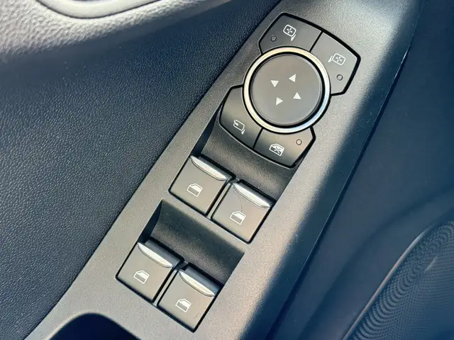 Ford Fiesta view 8