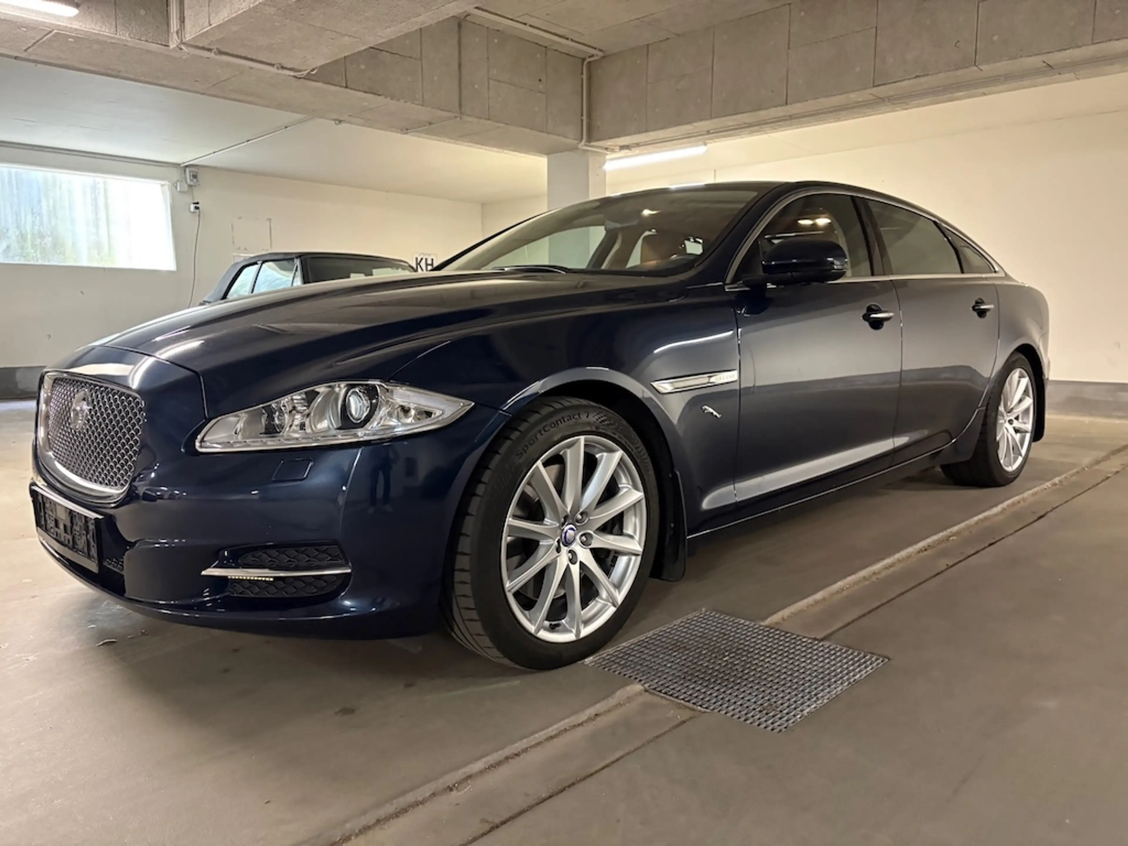 Jaguar XJ -L 3.0 **Portfolio**AWD** Langversion**VOLL+ — photo 5