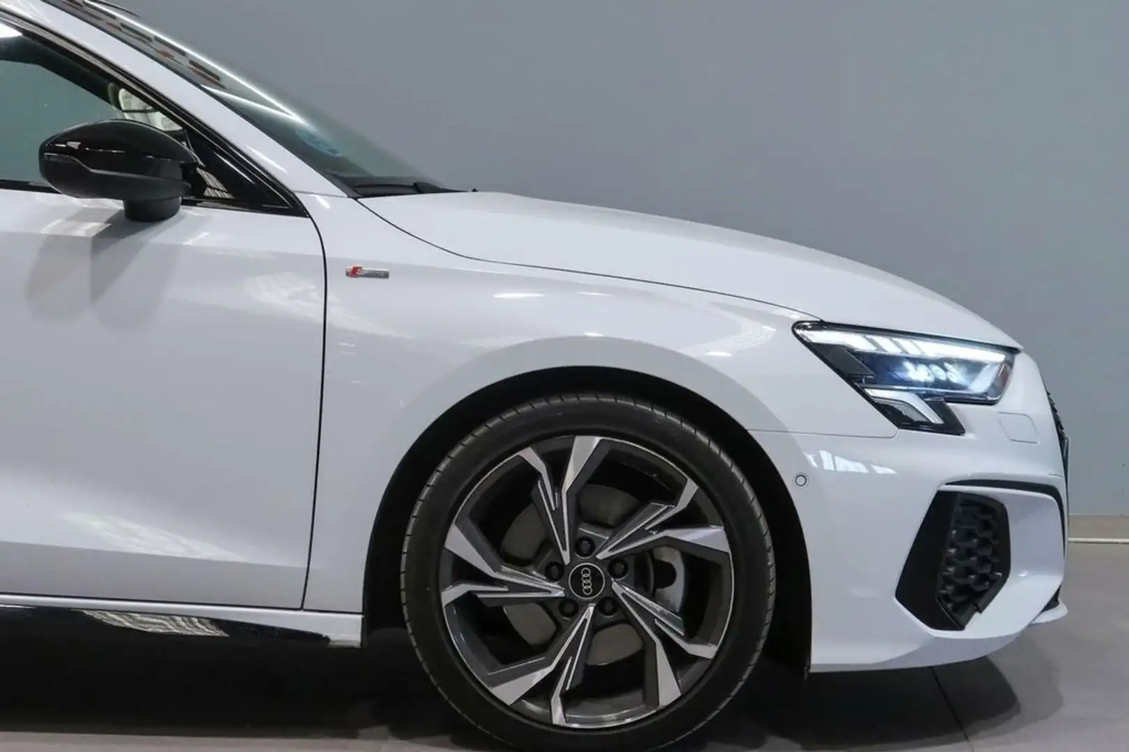 Audi A3 SPORTBACK BLACK LINE 35 TDI 150CV Blanco - 2