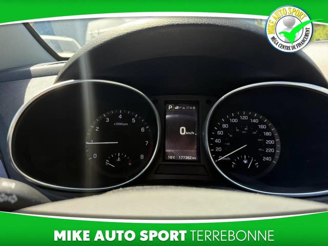 Hyundai SANTA FE снимка Hyundai SANTA FE