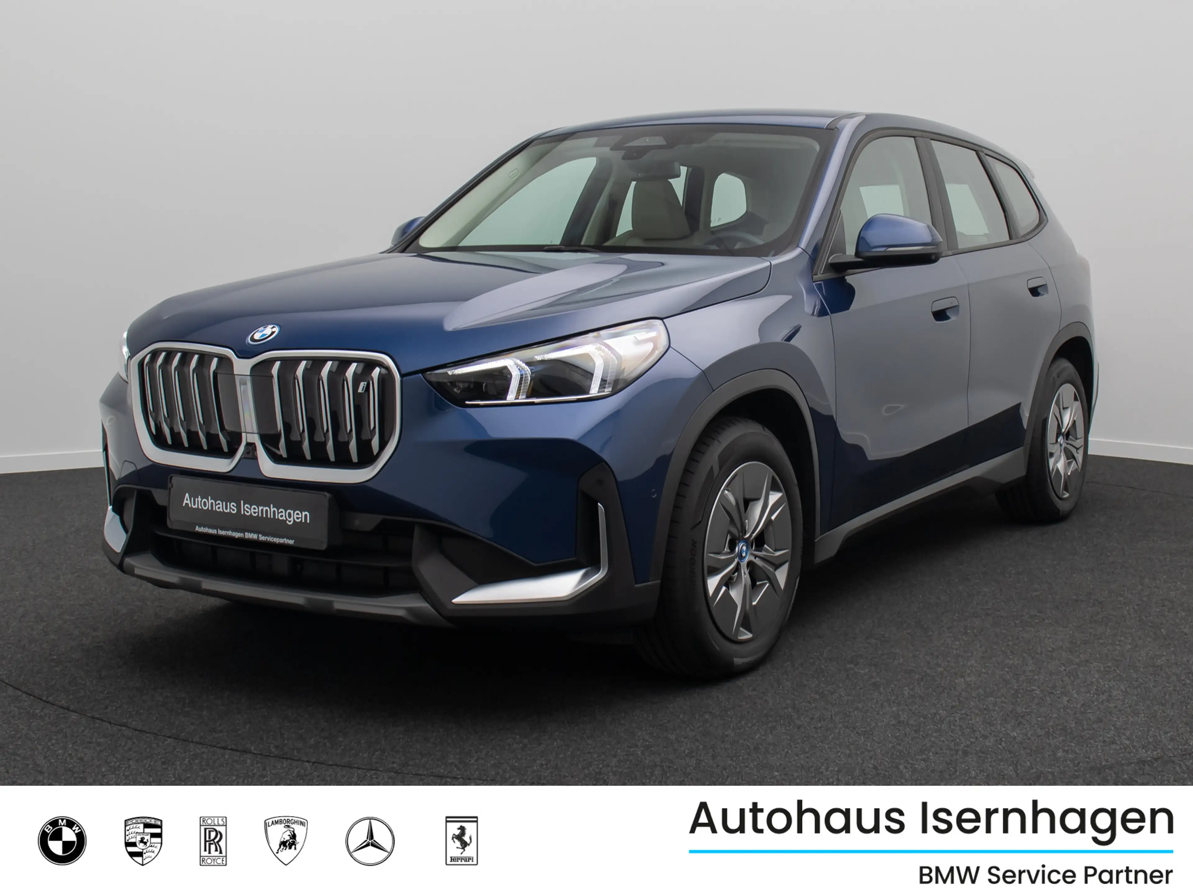 BMW iX1 360° HUD DAB Komfort AHK M Sport Leder