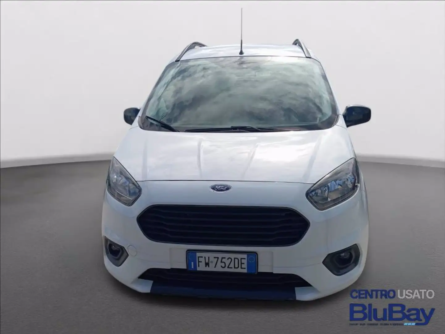 Ford Tourneo Courier 1.0 EcoBoost 100 CV Sport Blanc - 2
