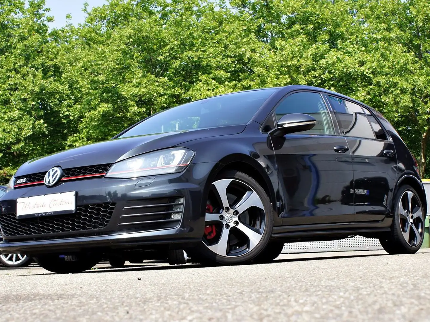 Volkswagen Golf GTI LEDER/NAVI/PANO/FENDER/AUTOMATIK Grau - 2