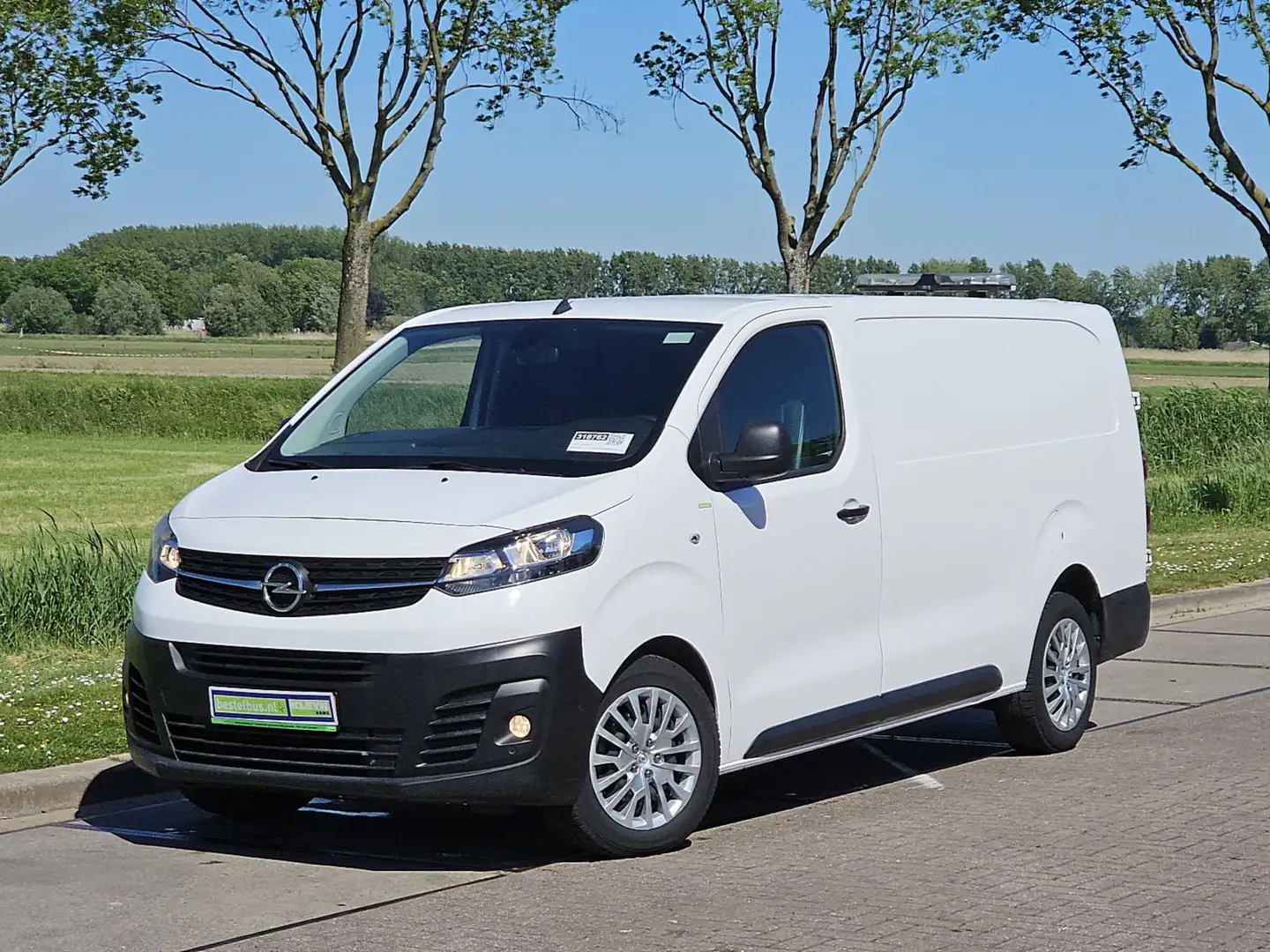 Opel Vivaro 1.5 L3 XL Navi Euro6 AC! Wit - 2