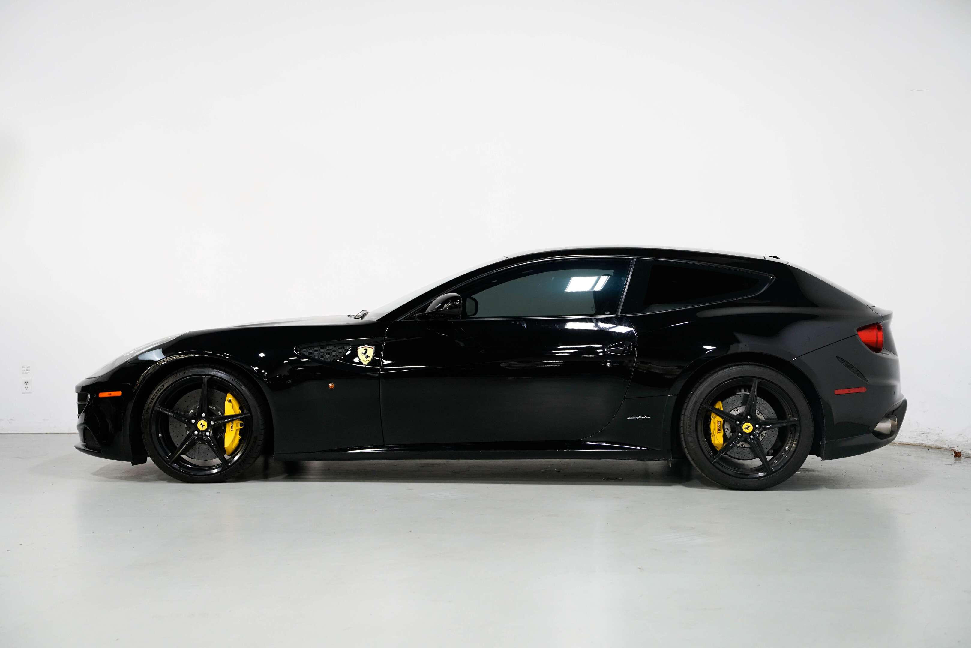 used 2014 Ferrari FF car, priced at $189,900