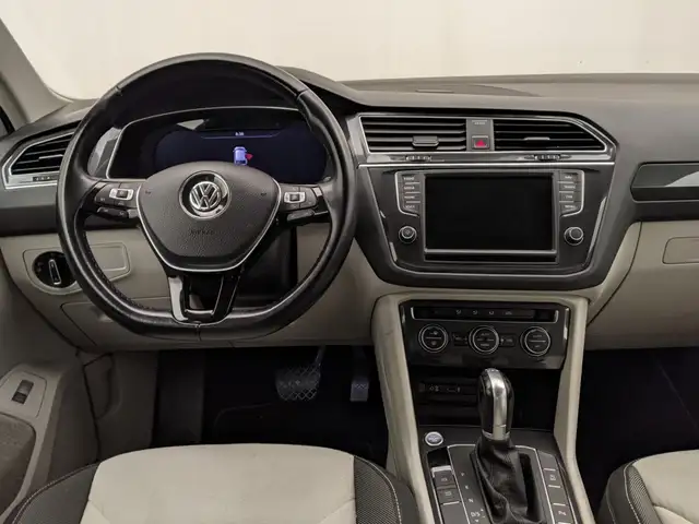 Volkswagen Tiguan view 7