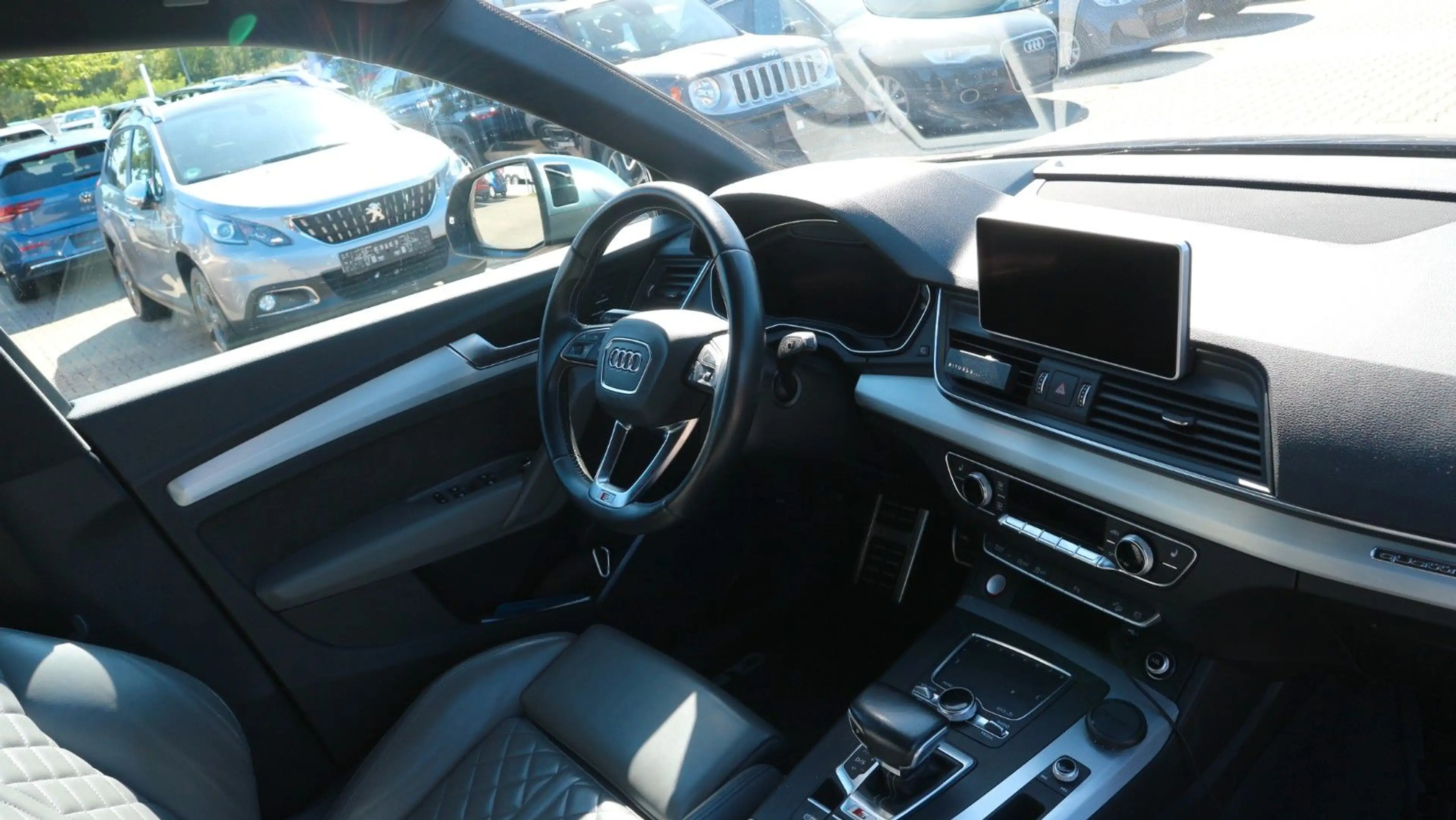 Audi SQ5 3.0 TDI quattro*Head-Up*Memory*Navi* — photo 9