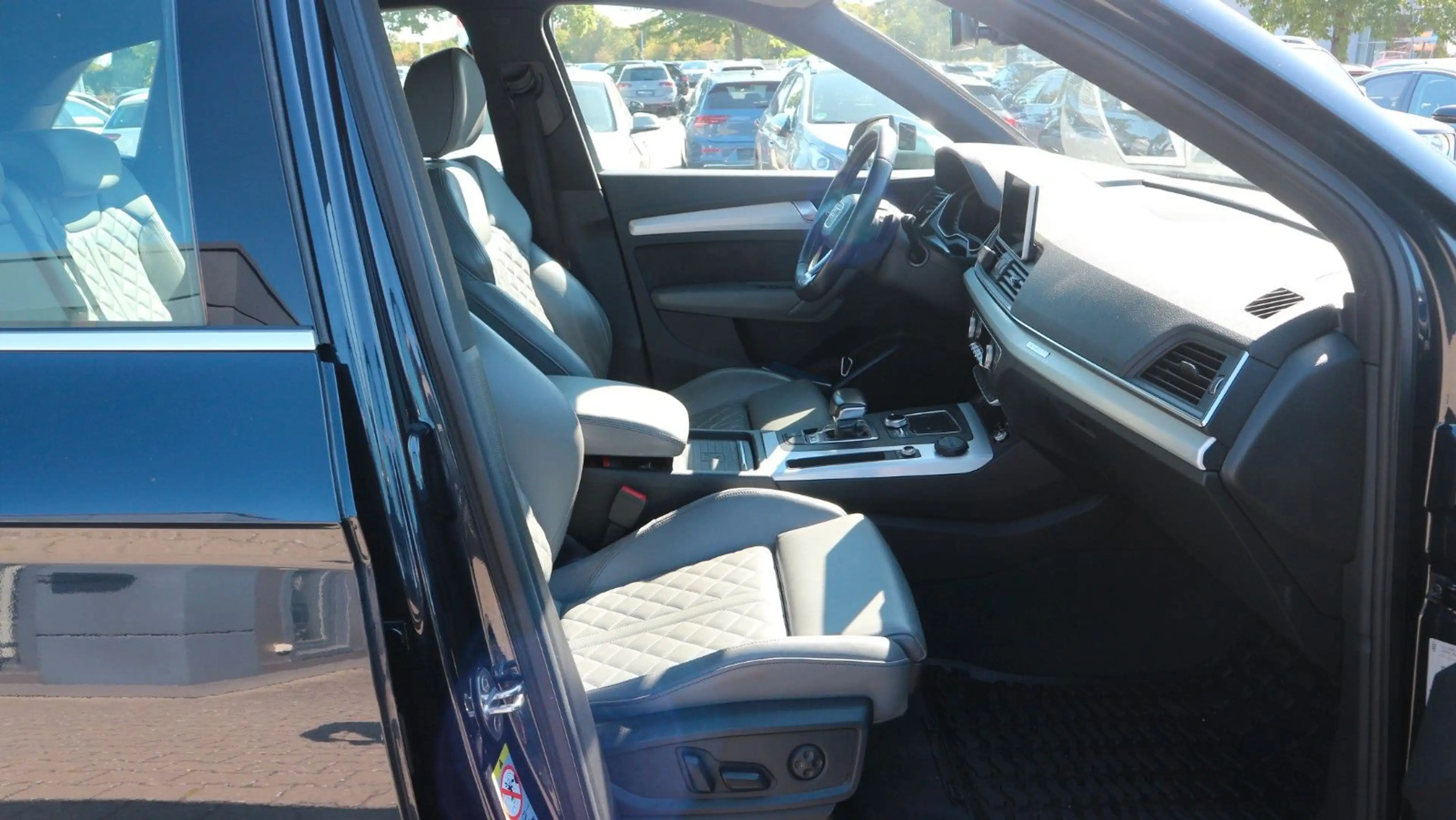 Audi SQ5 3.0 TDI quattro*Head-Up*Memory*Navi* — photo 10