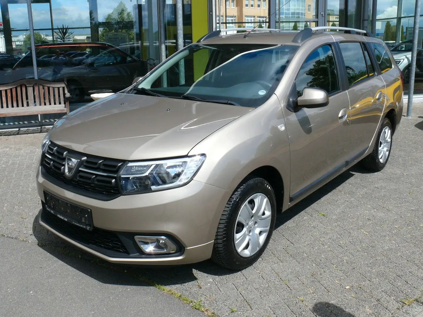 Dacia Logan MCV II Kombi Comfort,Klima,Servo,Nebel,LPG Beige - 1