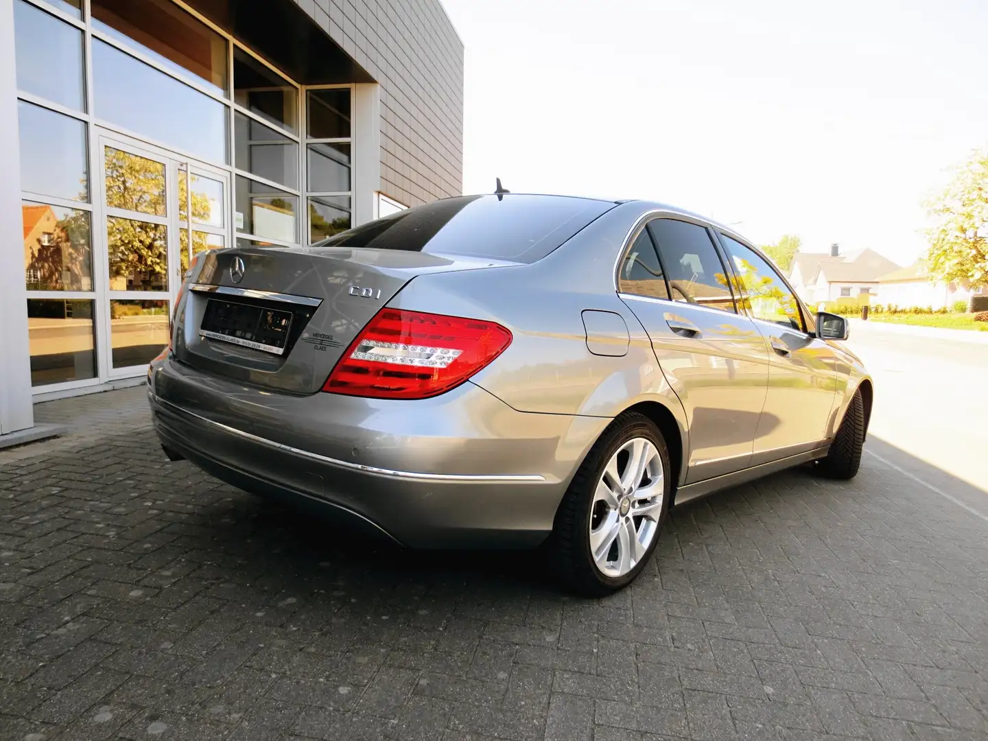 Mercedes-Benz C 180 CDI BlueEfficiency *Avantgarde*Parkeerhulp* Zilver - 2