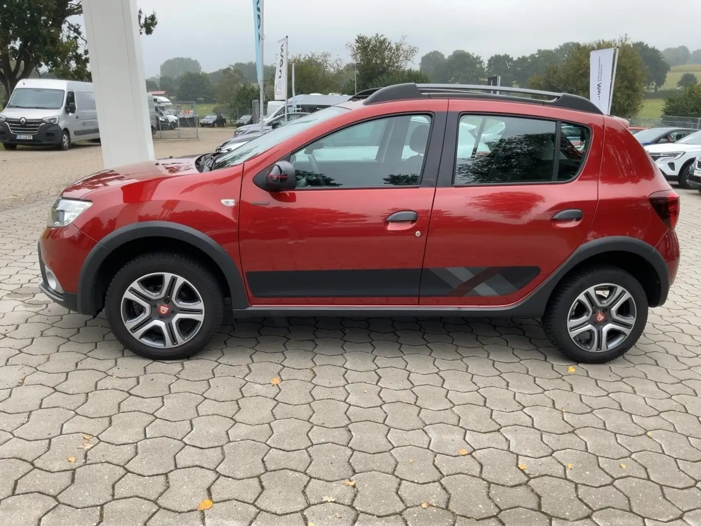 Dacia Sandero Stepway II Essential Rot - 2