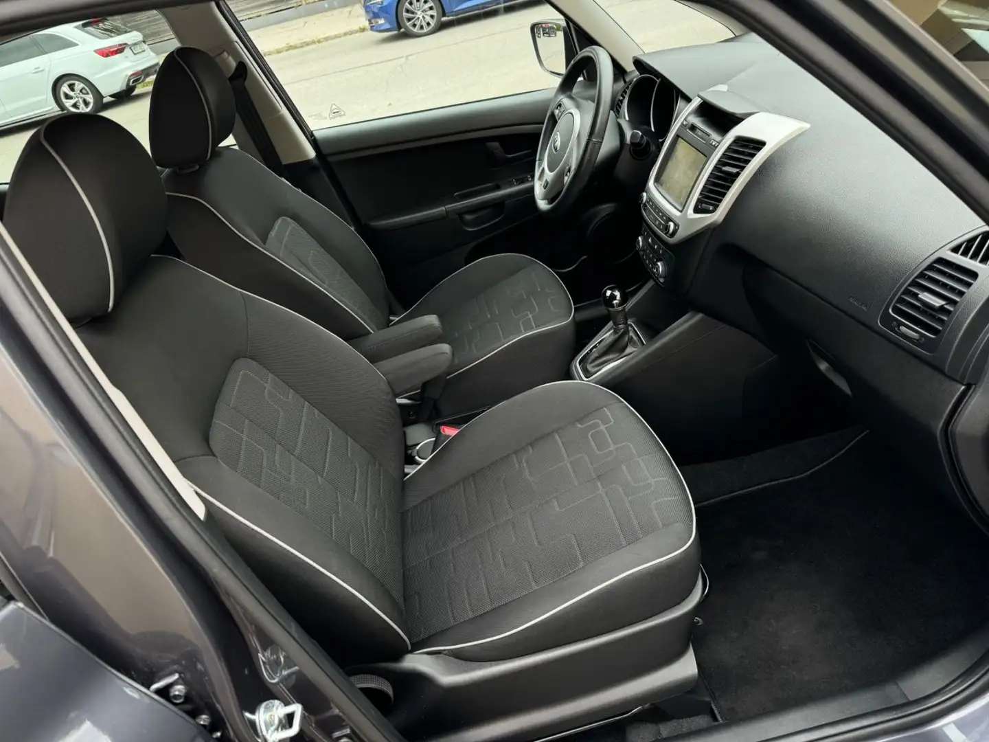 Kia Venga 1 HAND Dream Team / SITZHEIZUNG Gris - 2