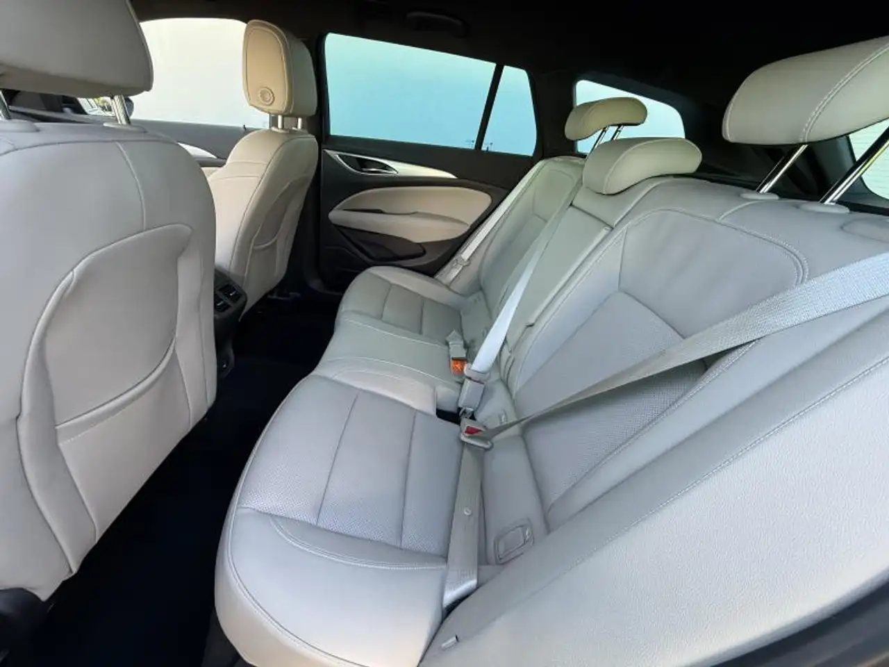 Opel Insignia Ultimate 1.5 BlueHdi 122ch Auto, миниатюра 14